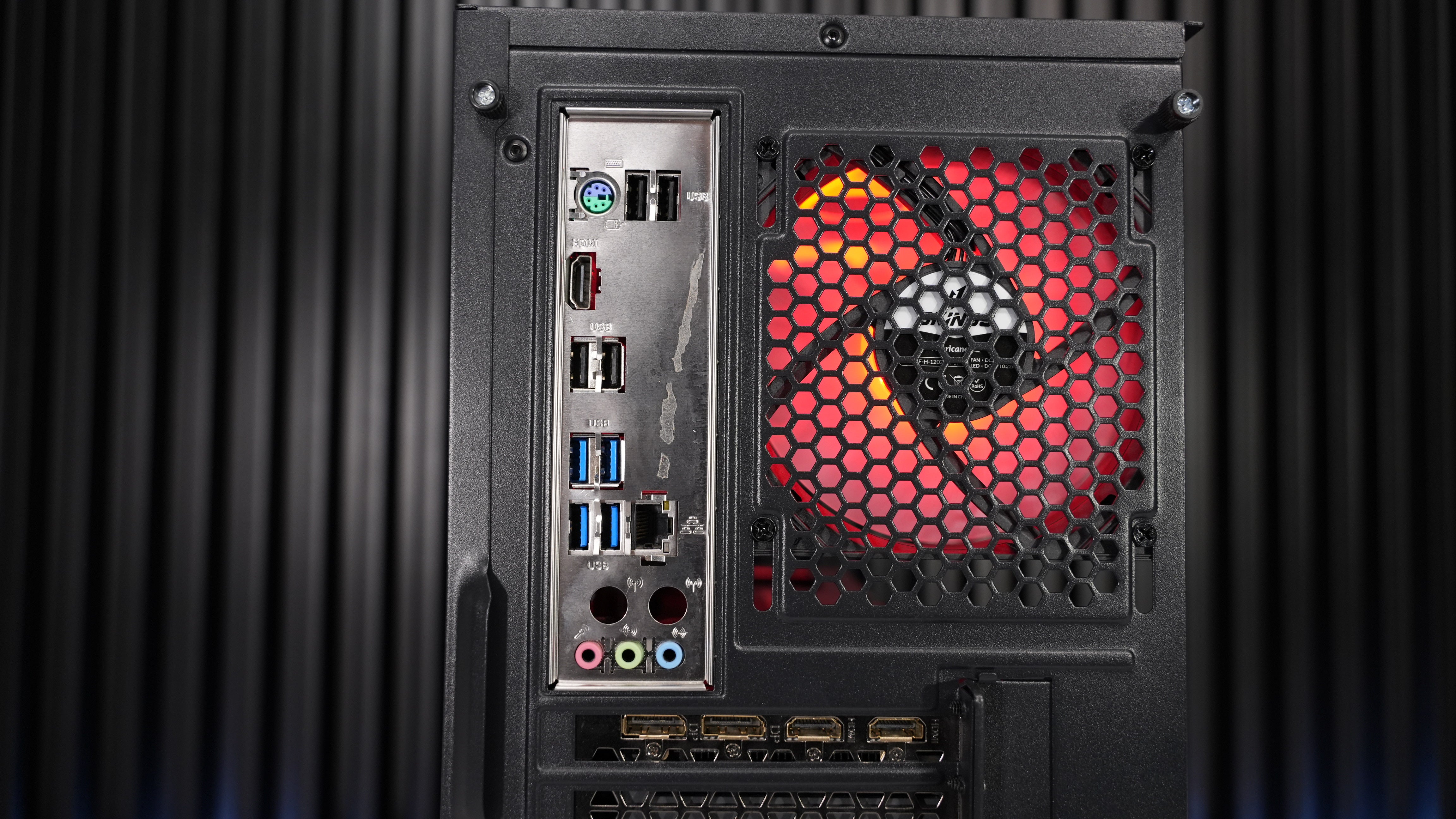 Intel i3 14100 + RX 6600 Gaming PC