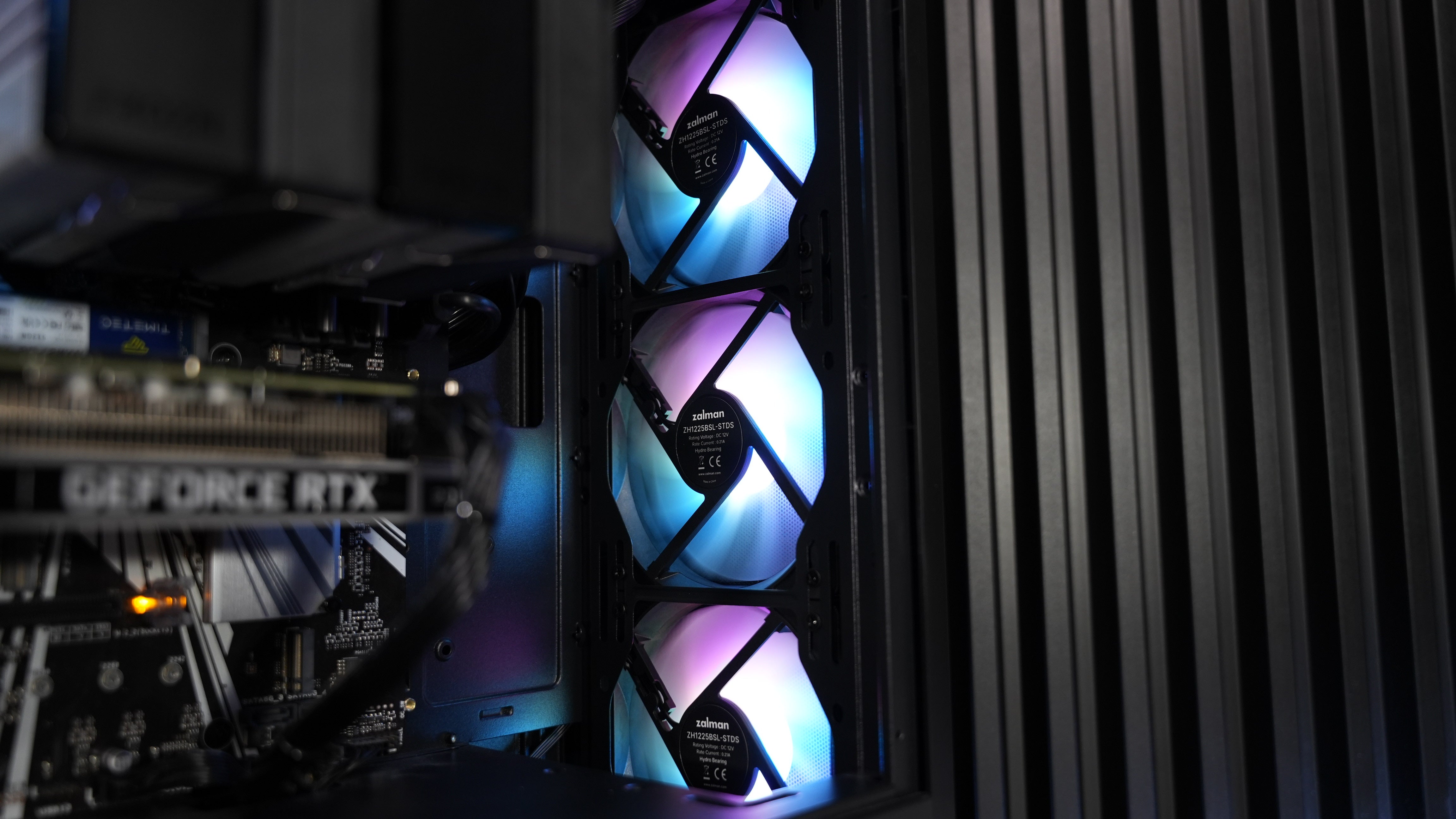 Intel i7 8700K + RTX 2060 Gaming PC