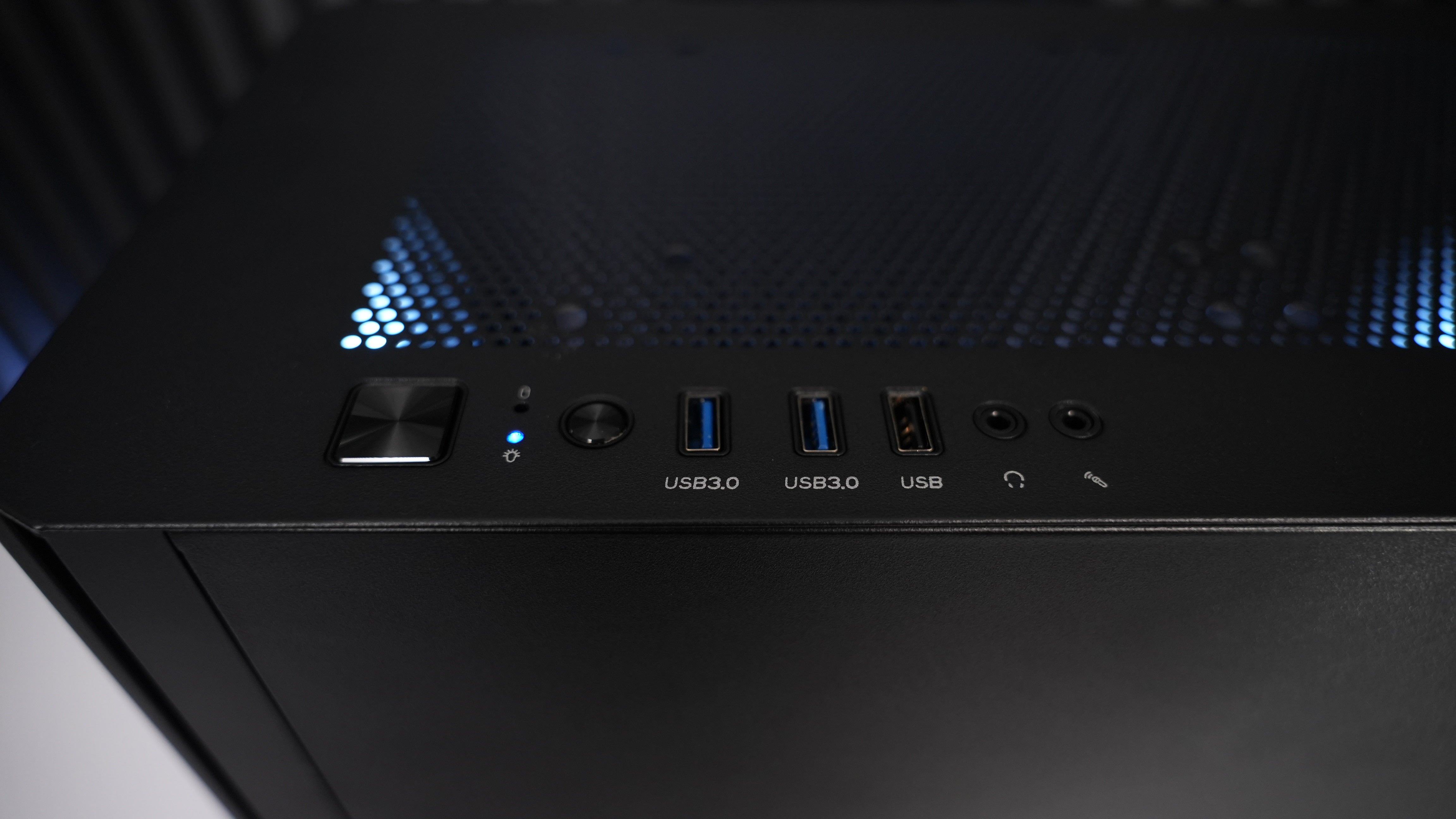 Intel i3 14100 + RTX 2070 Gaming PC