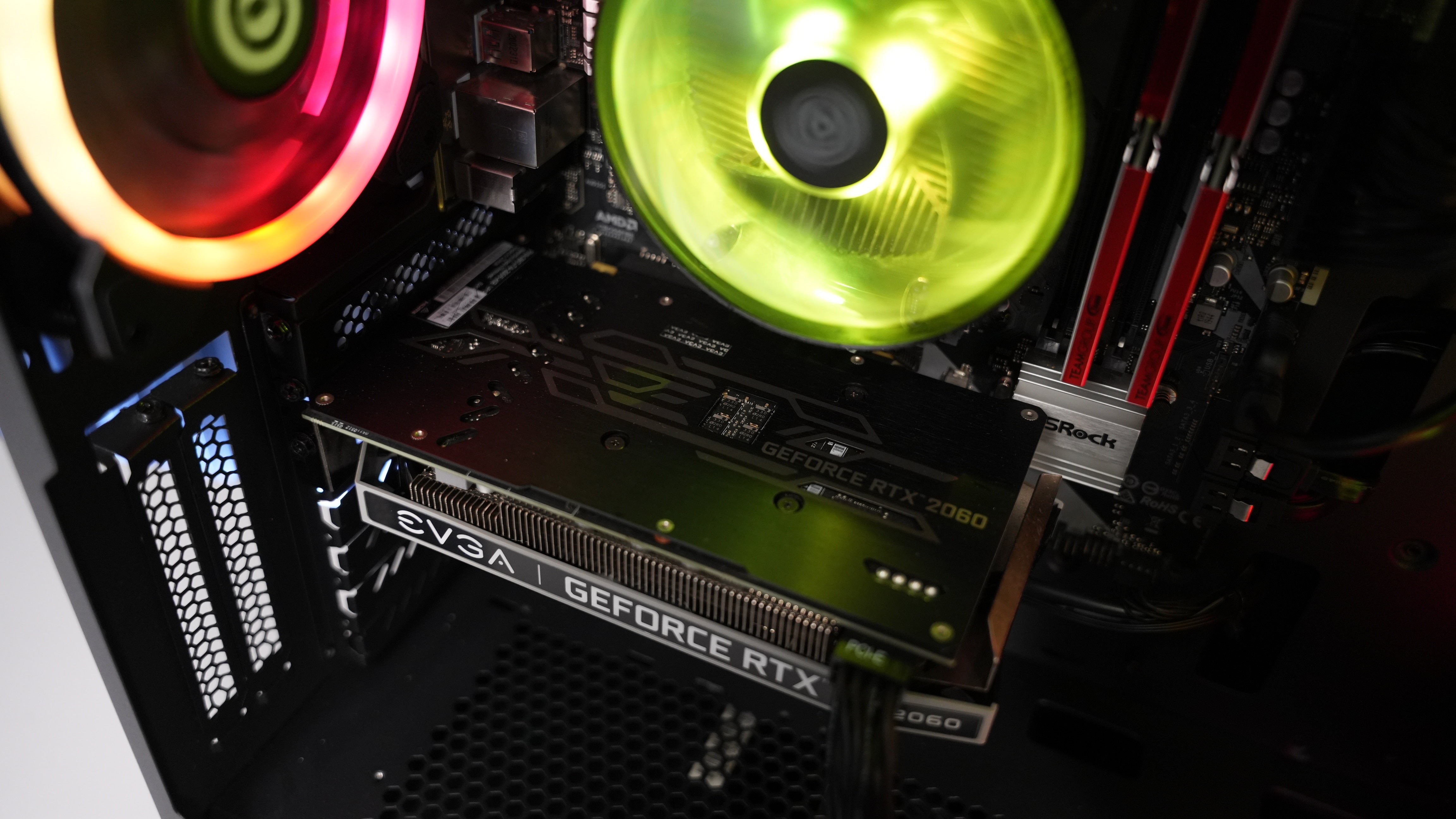 Ryzen 7 3700X + RTX 2060 Gaming PC