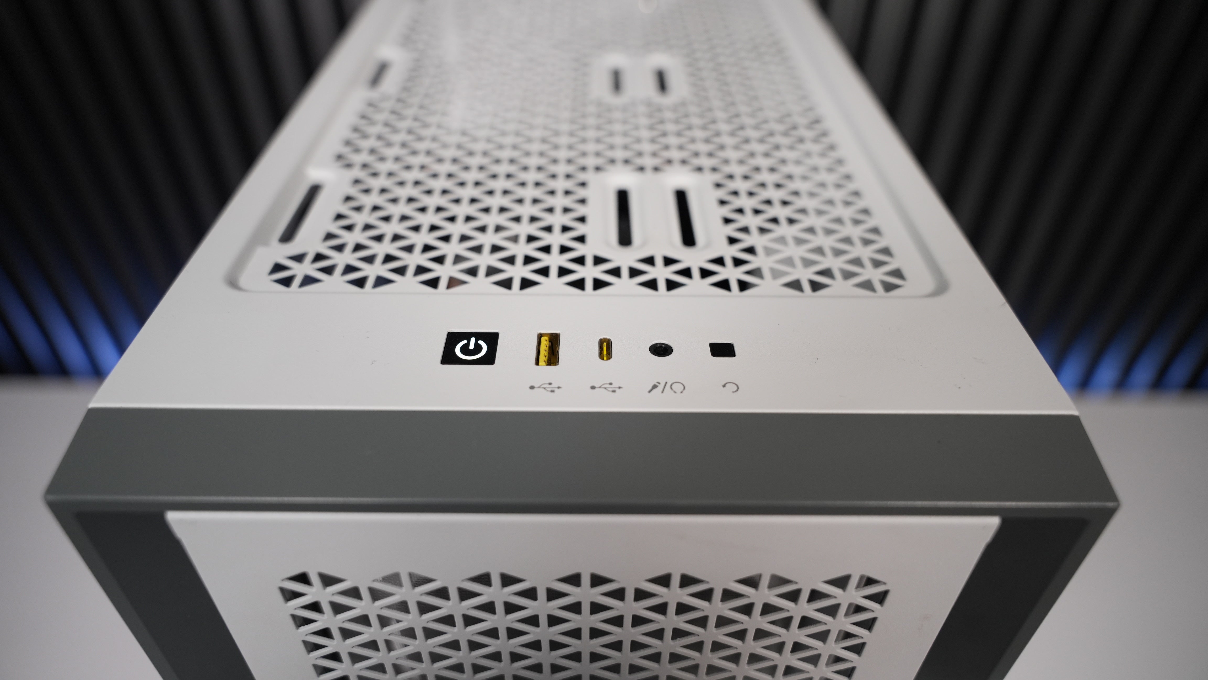 Ryzen 5 5600X + RTX 3060 Gaming PC