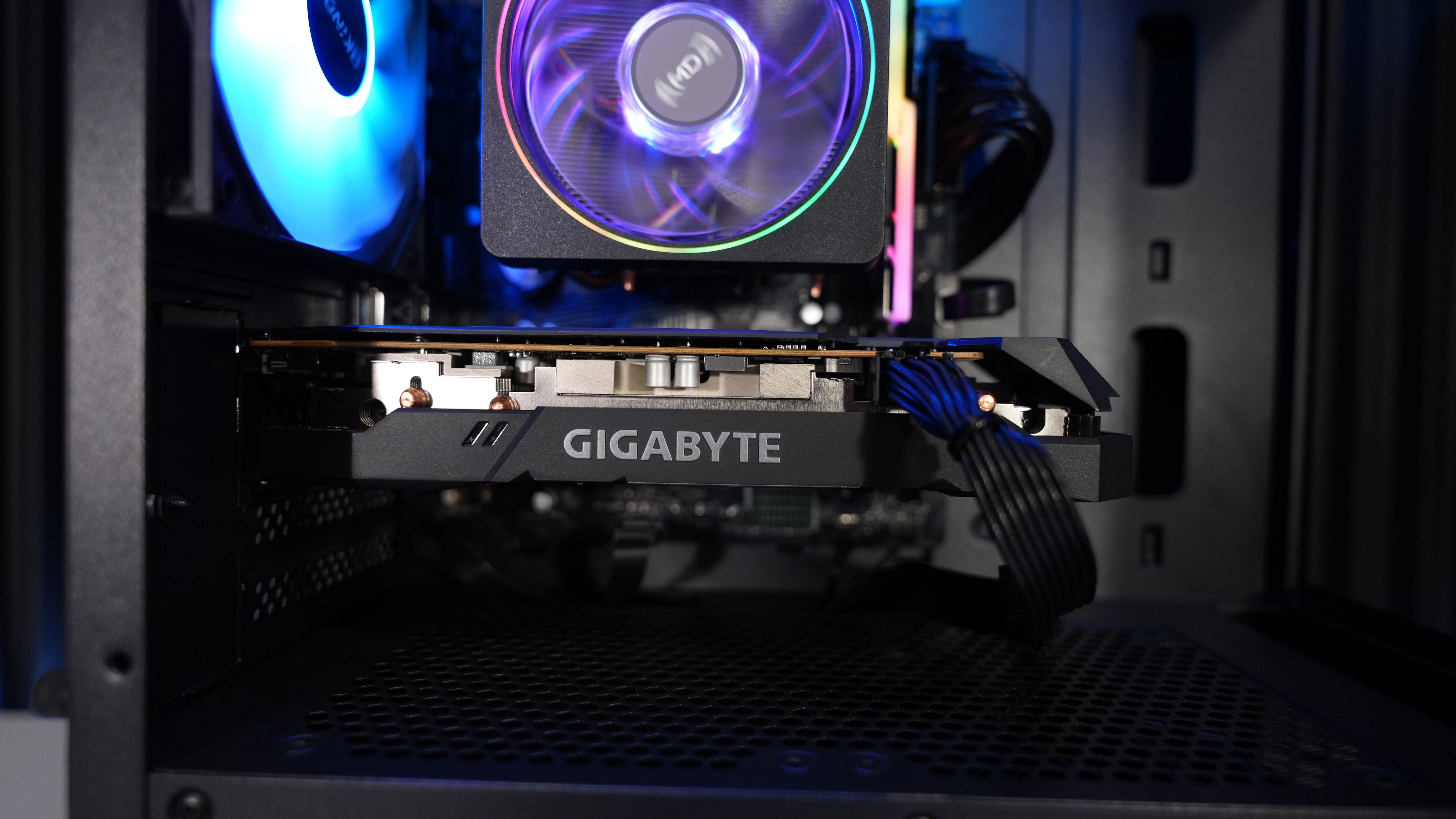 Ryzen 5 3600 + RX 5500XT Gaming PC