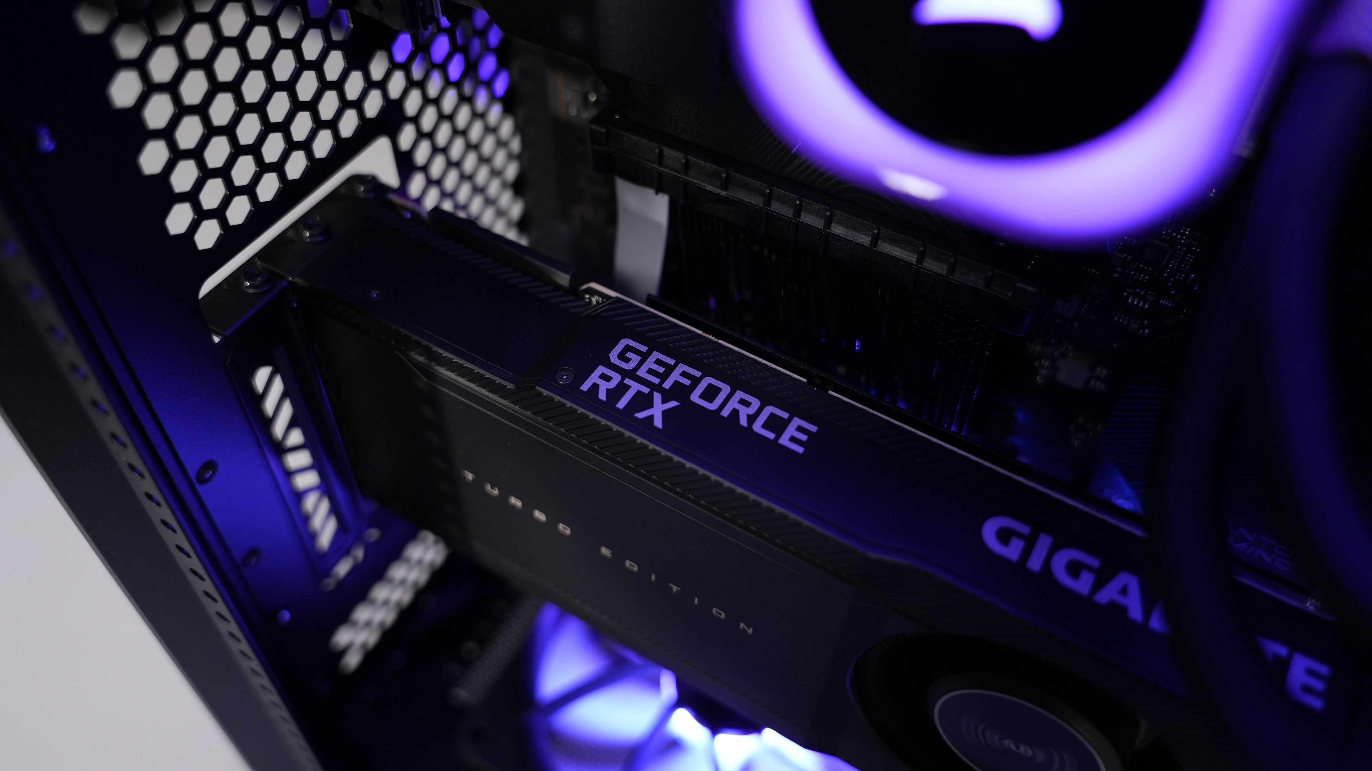 Ryzen 9 9900X + RTX 3090 Gaming/Streaming PC