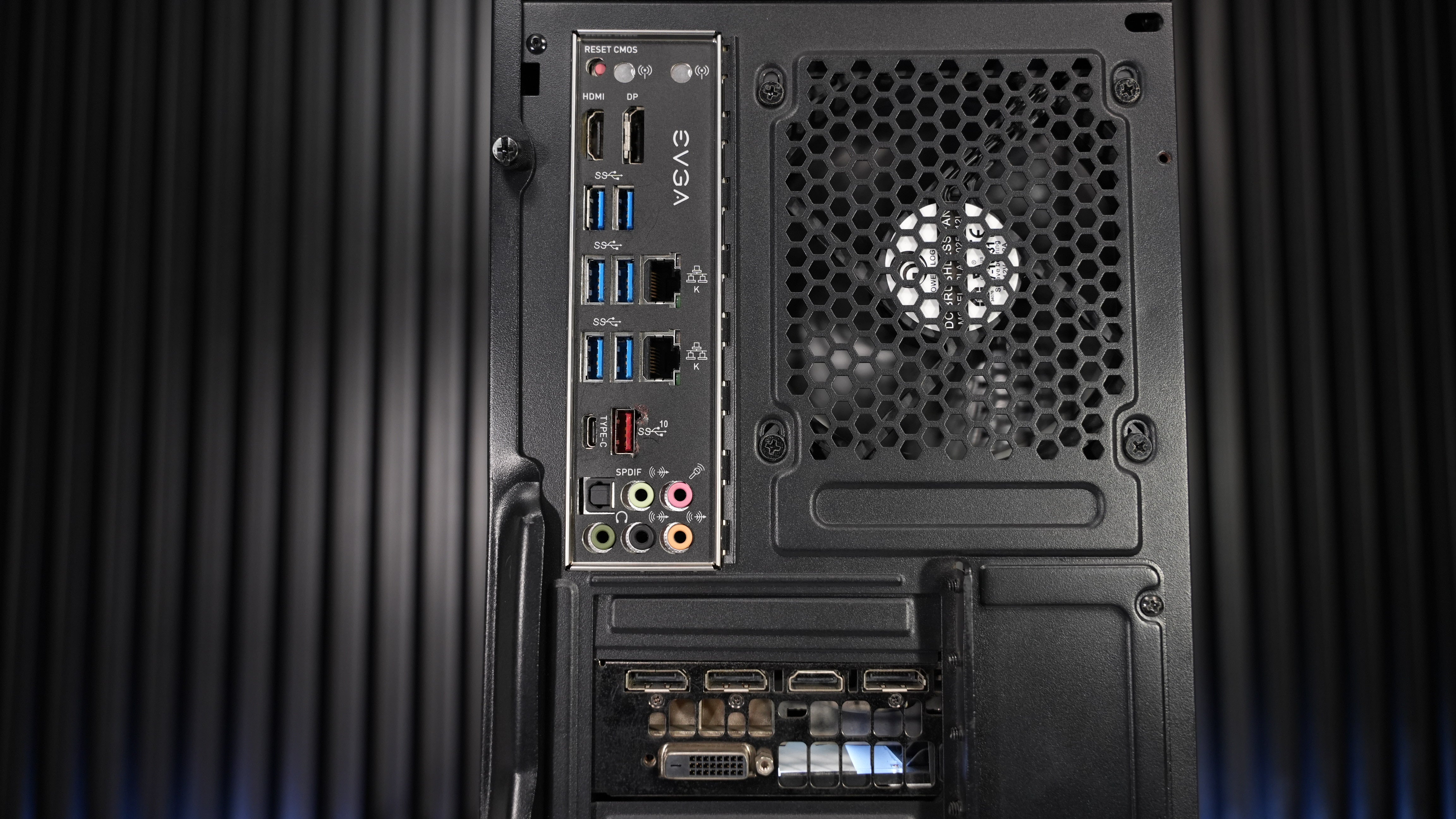 Intel i7 8700 + GTX 1070 Gaming PC