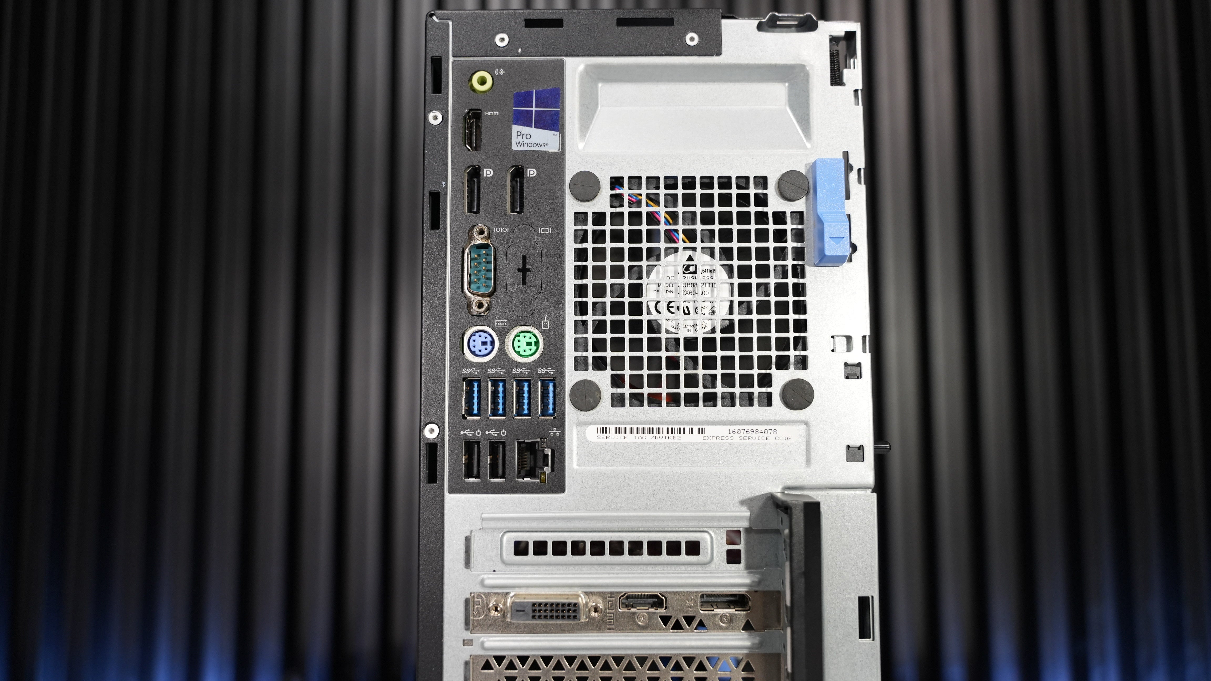 Intel i7 6700 + RX 460 2GB Budget PC