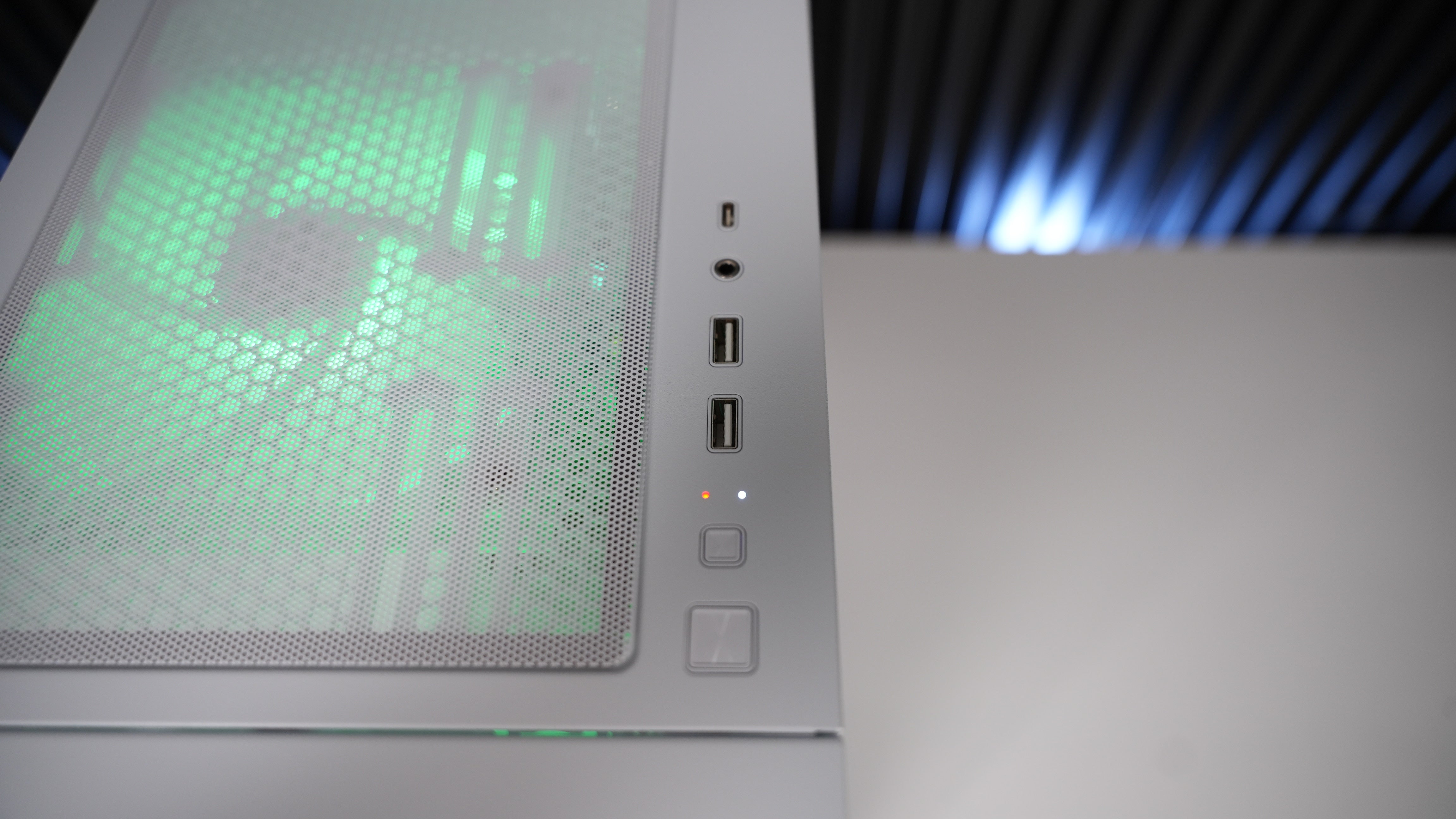 Intel i7 9700T + RTX 2070 Gaming PC