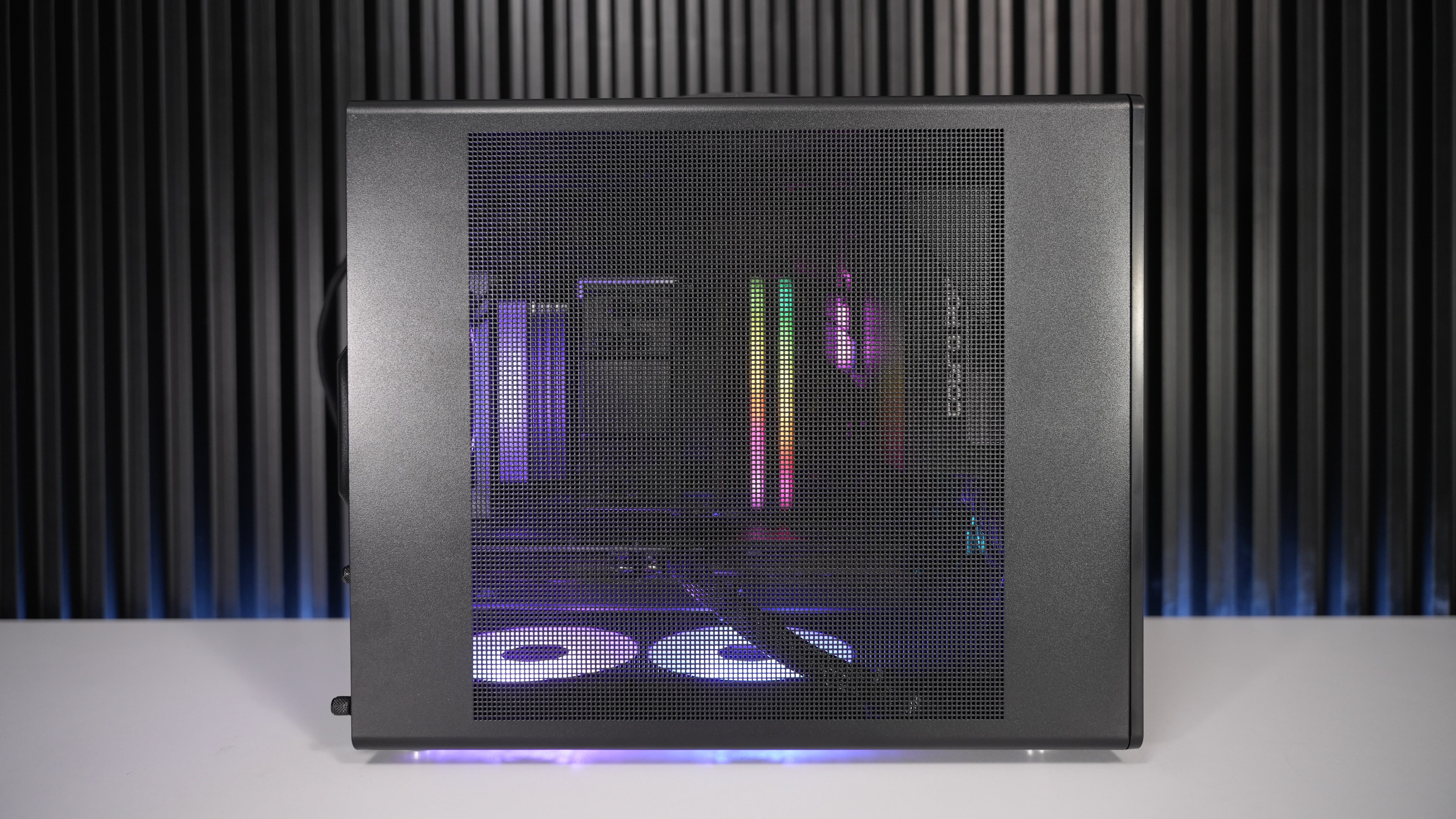 Ryzen 5 9600X + RX 9060XT Gaming PC