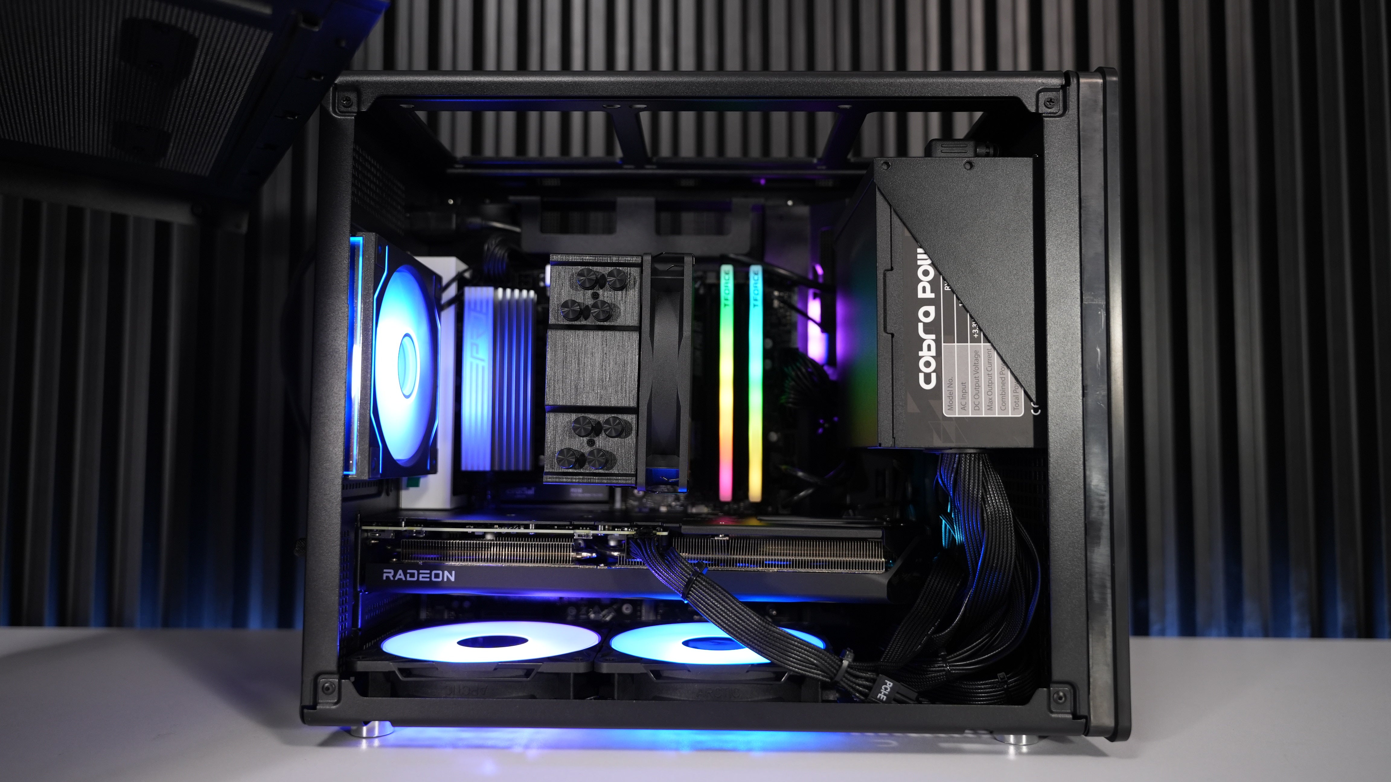 Ryzen 5 9600X + RX 9060XT Gaming PC