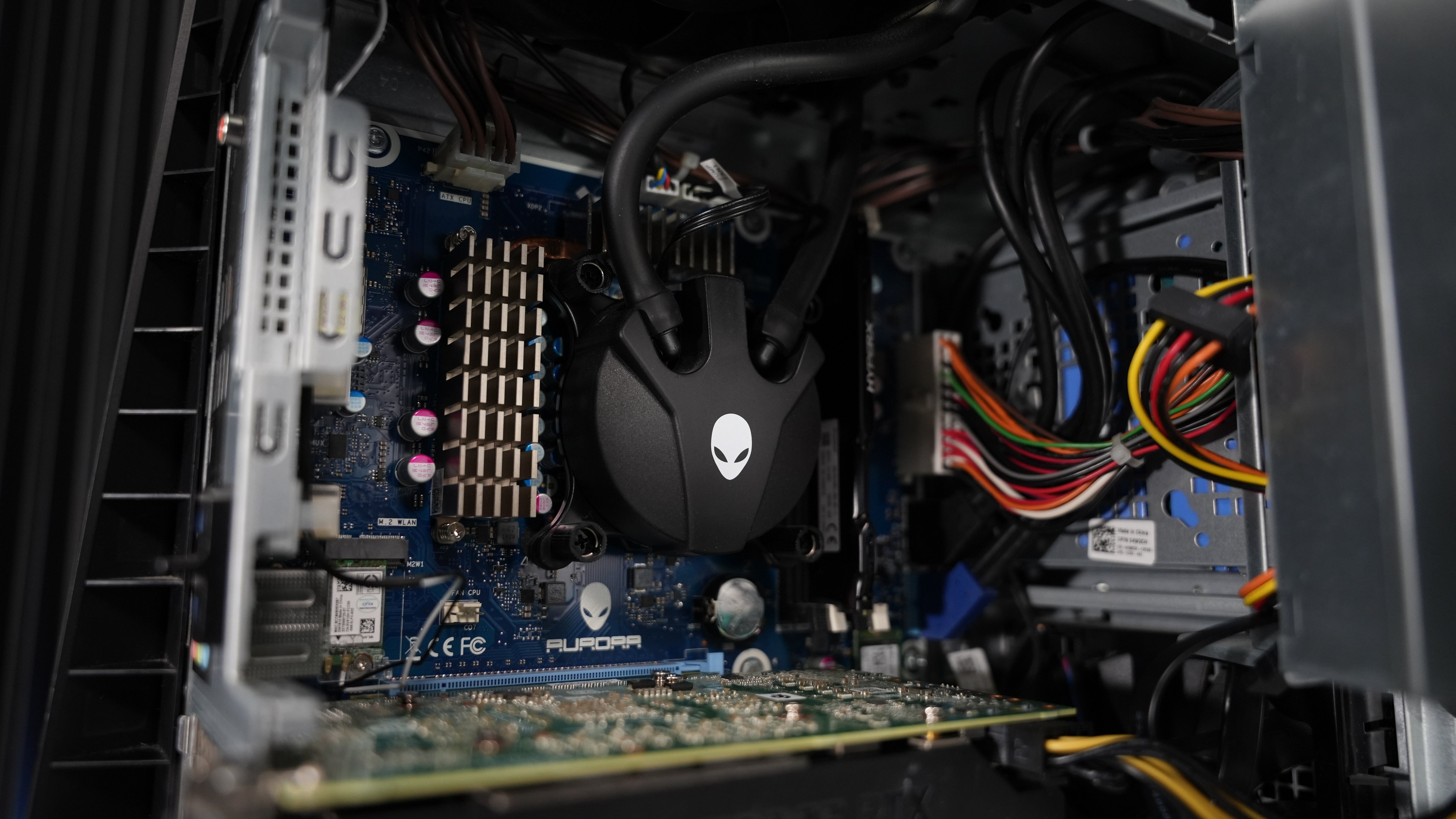 Intel i7 10700 + RTX 2060 Super Gaming PC