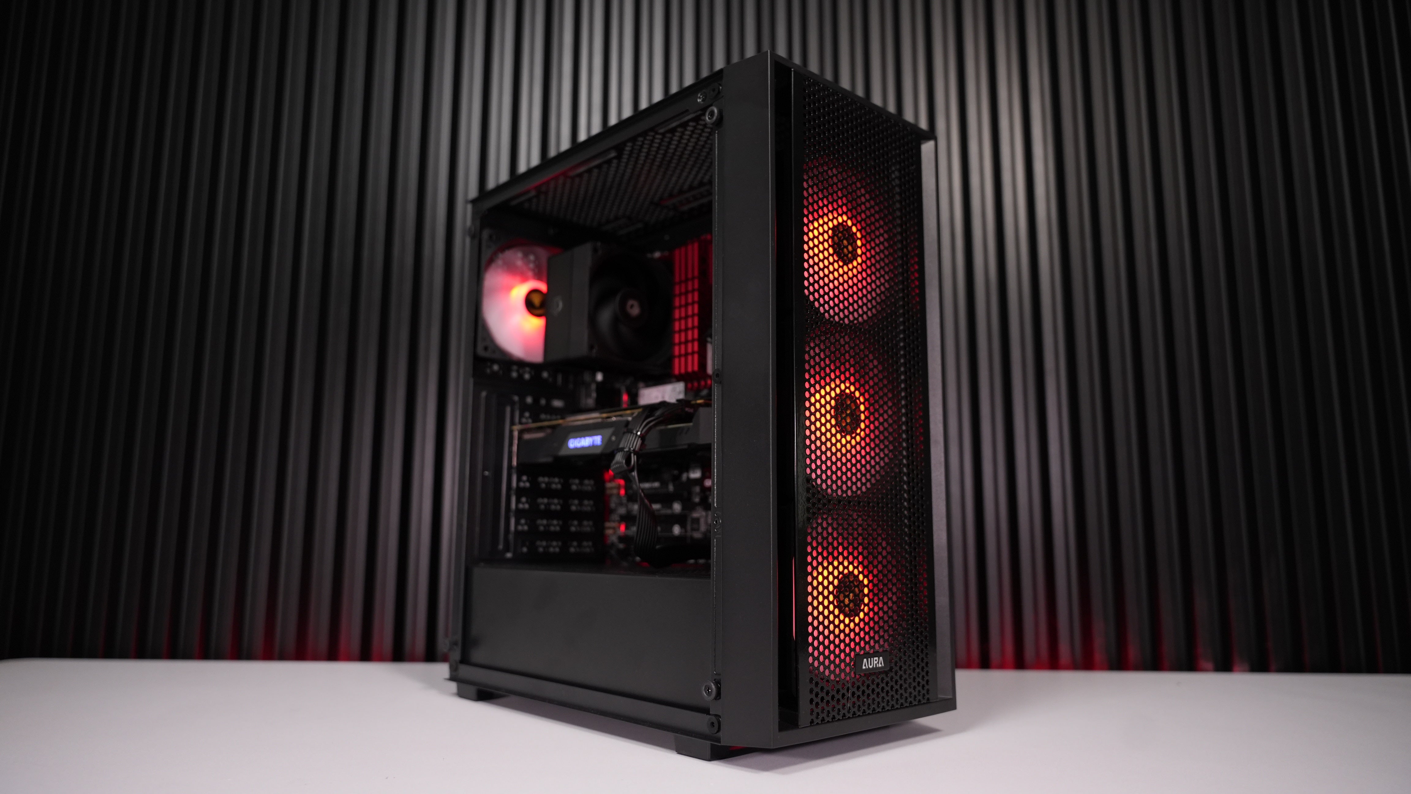 Intel i7 4790K + RTX 2070 Gaming PC