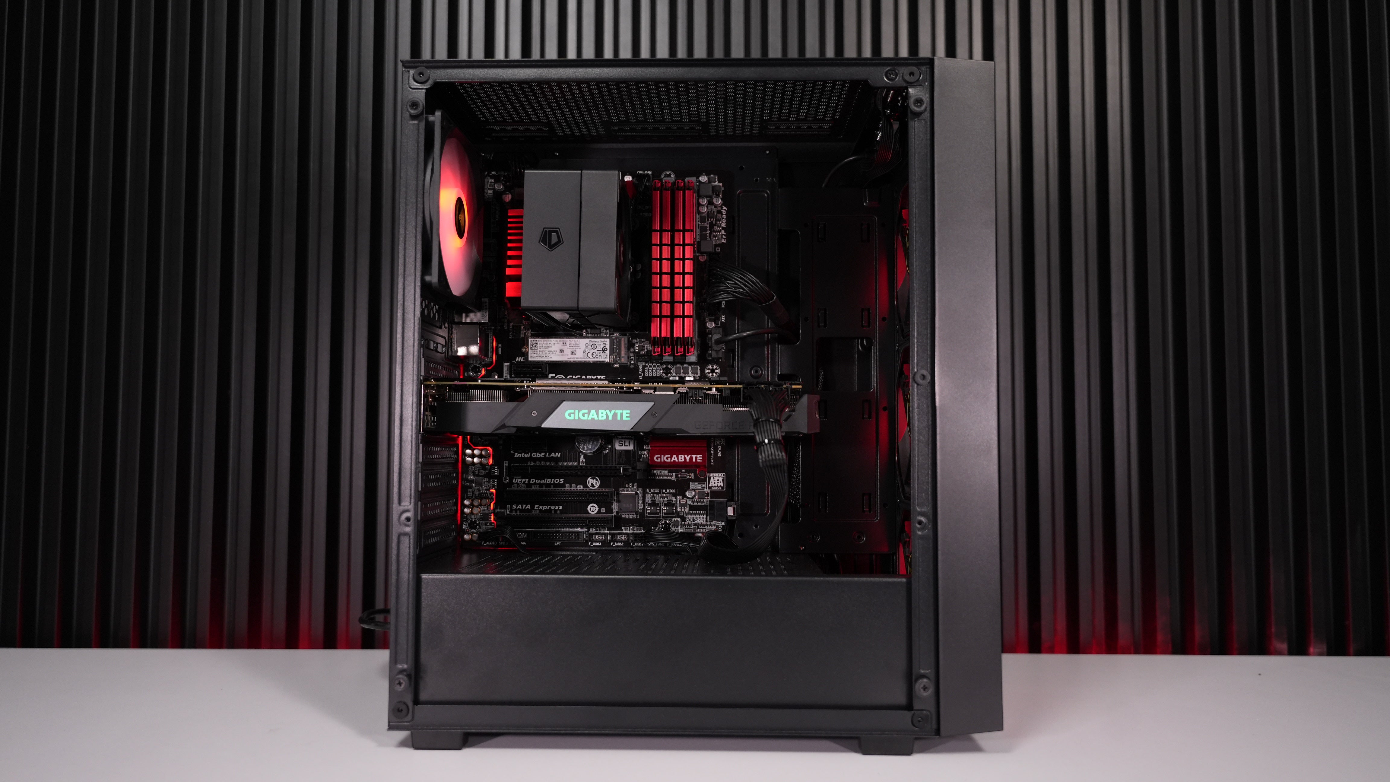 Intel i7 4790K + RTX 2070 Gaming PC