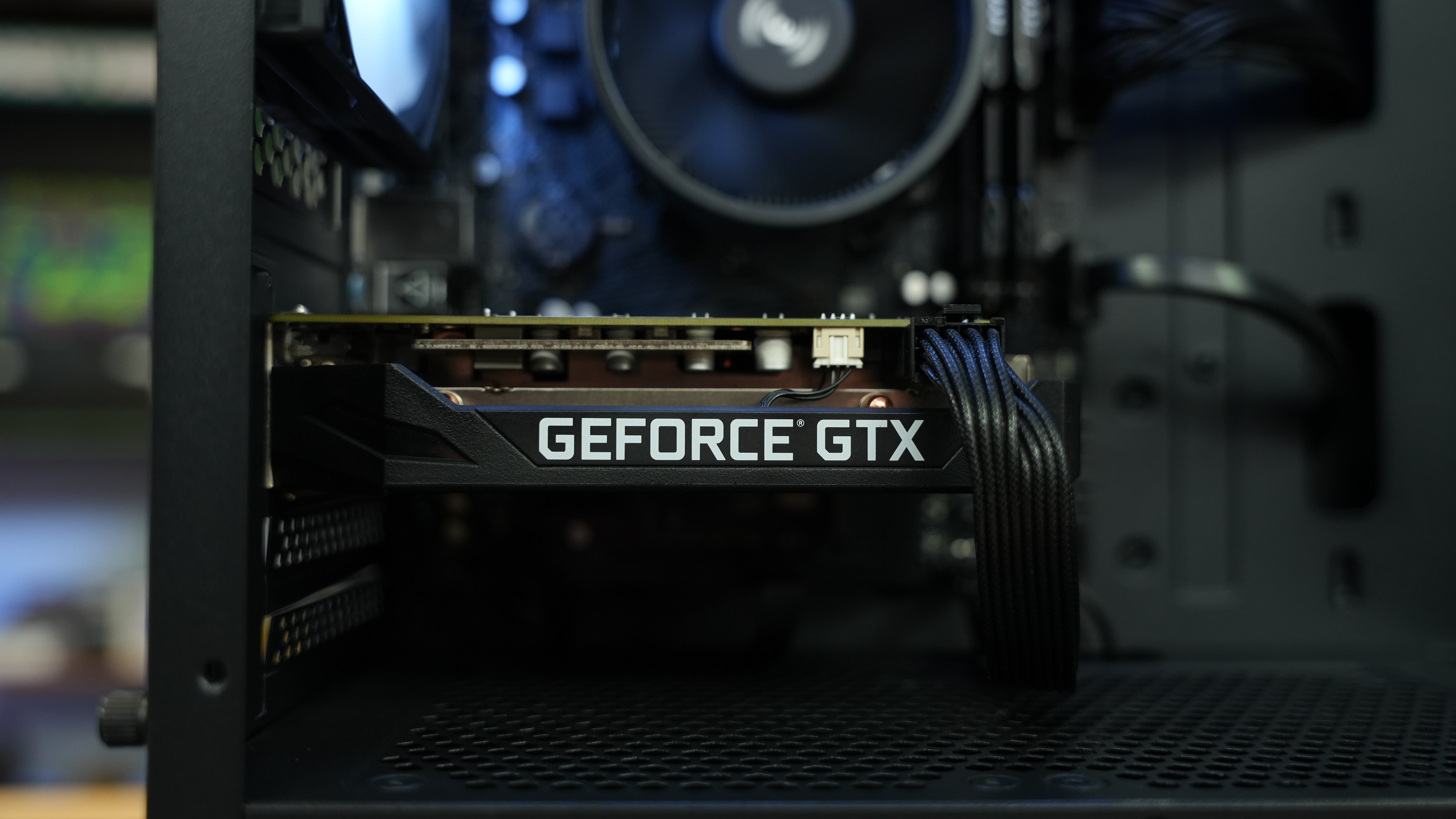 Budget Gamer - Ryzen 5 3600 + GTX 1660 6GB