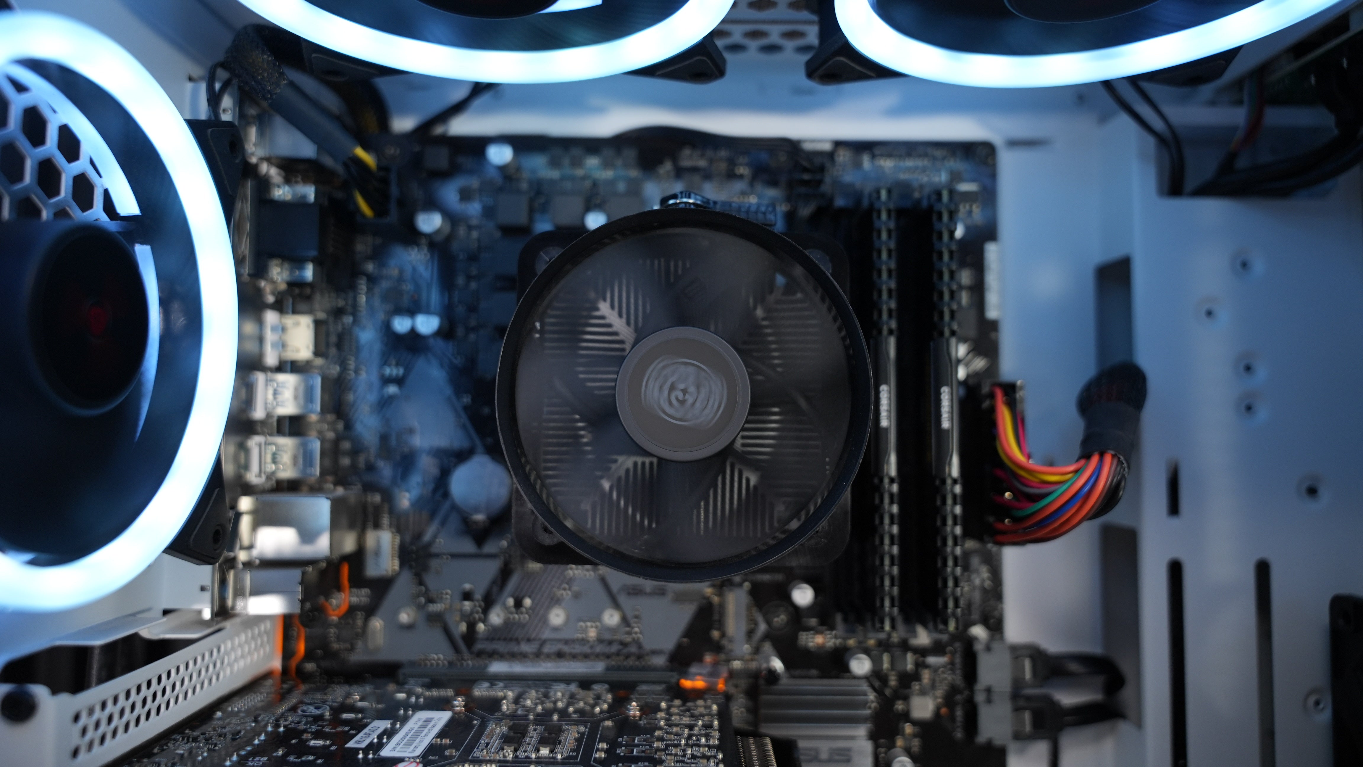 Ryzen 5 3600 + GTX 1660 Super Gaming PC