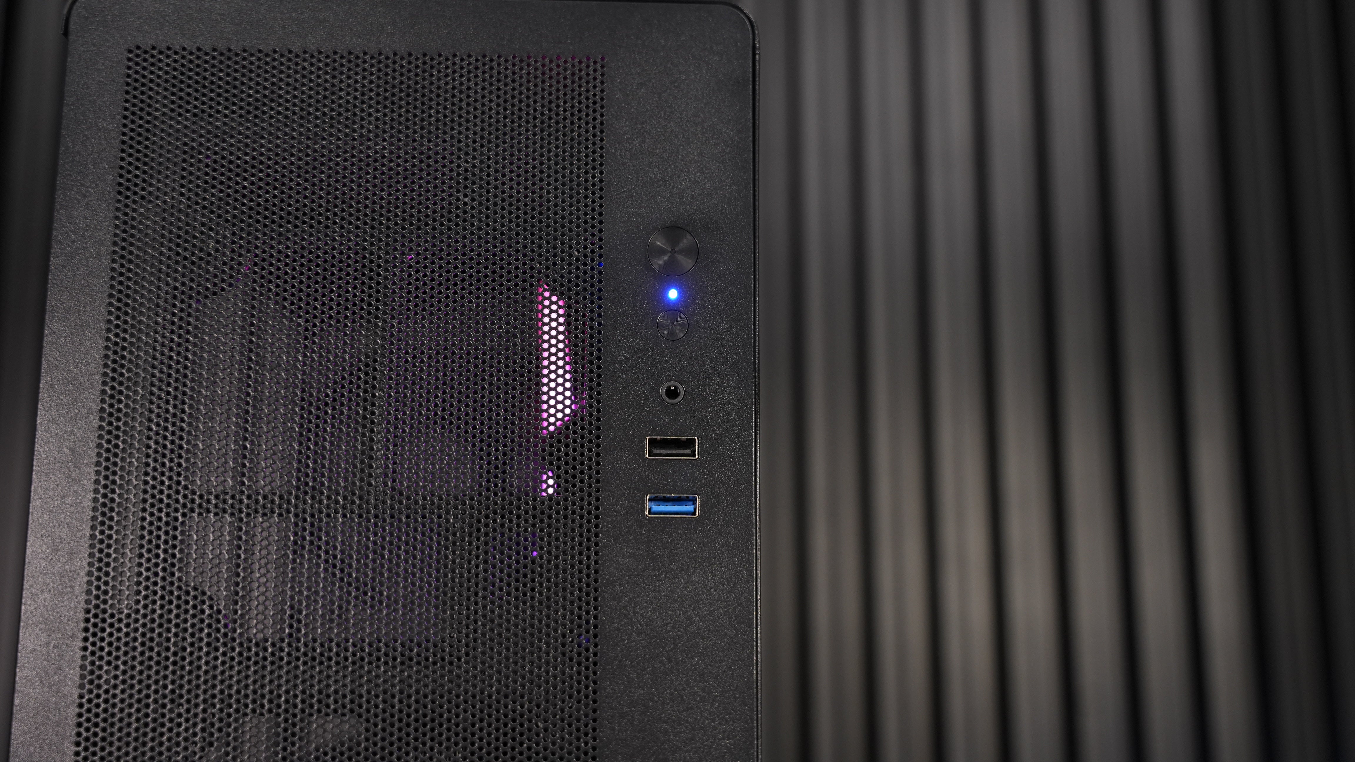 Ryzen 5 5500 + RTX 5050 Gaming PC