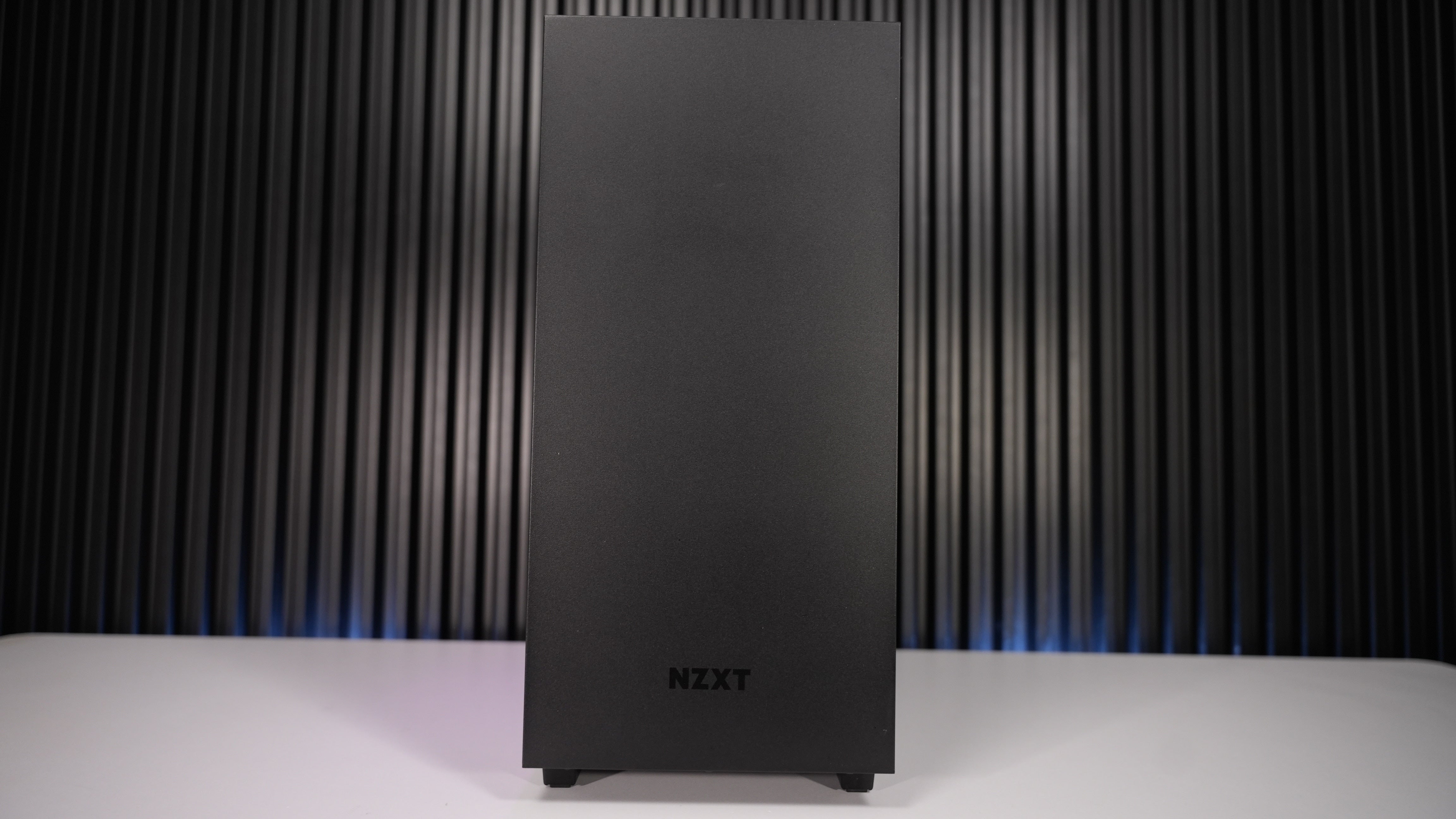 Ryzen 5 5600X + RX 6600 Gaming PC