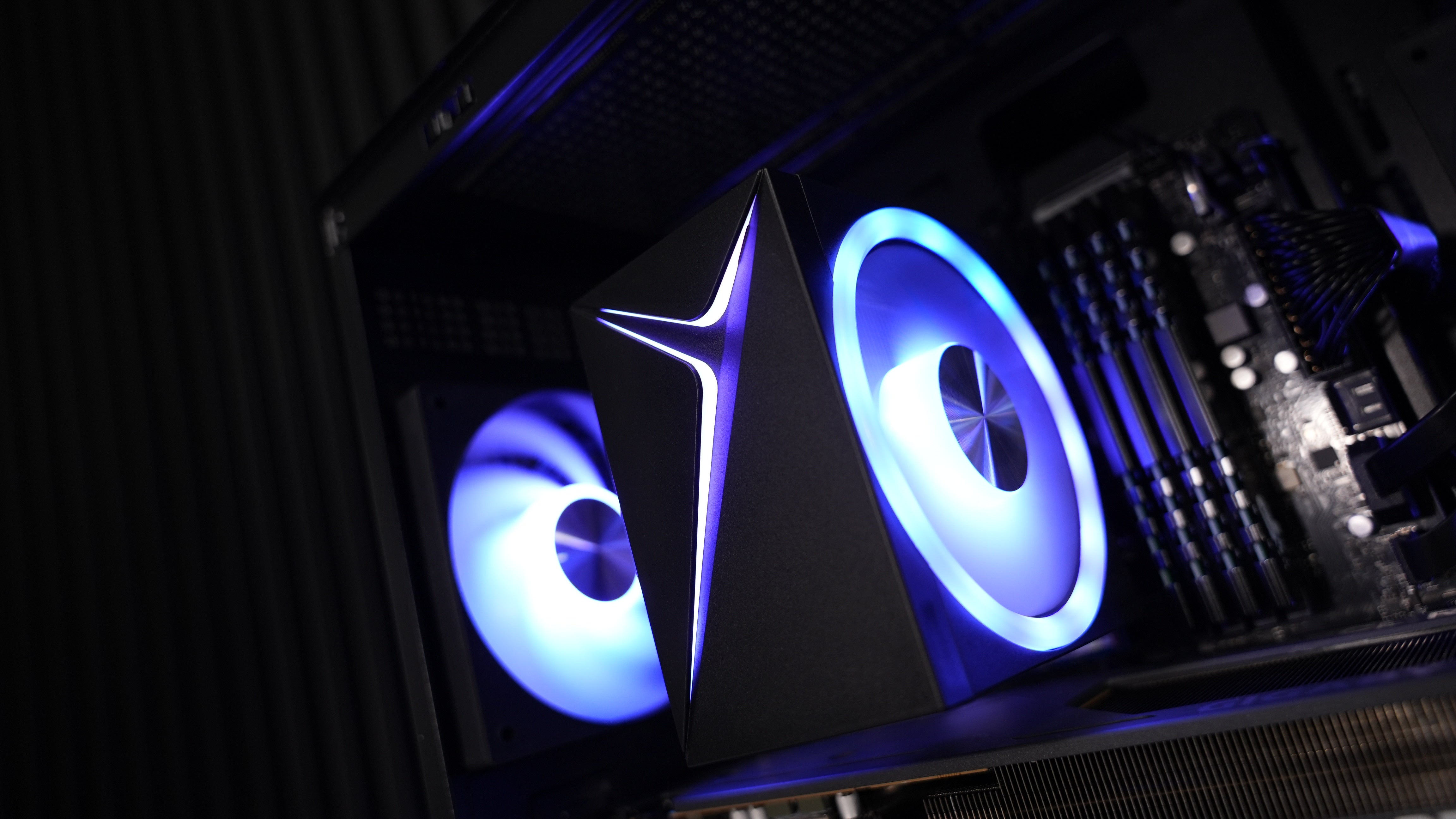 Intel i5 14400F + RTX 5060 Gaming PC