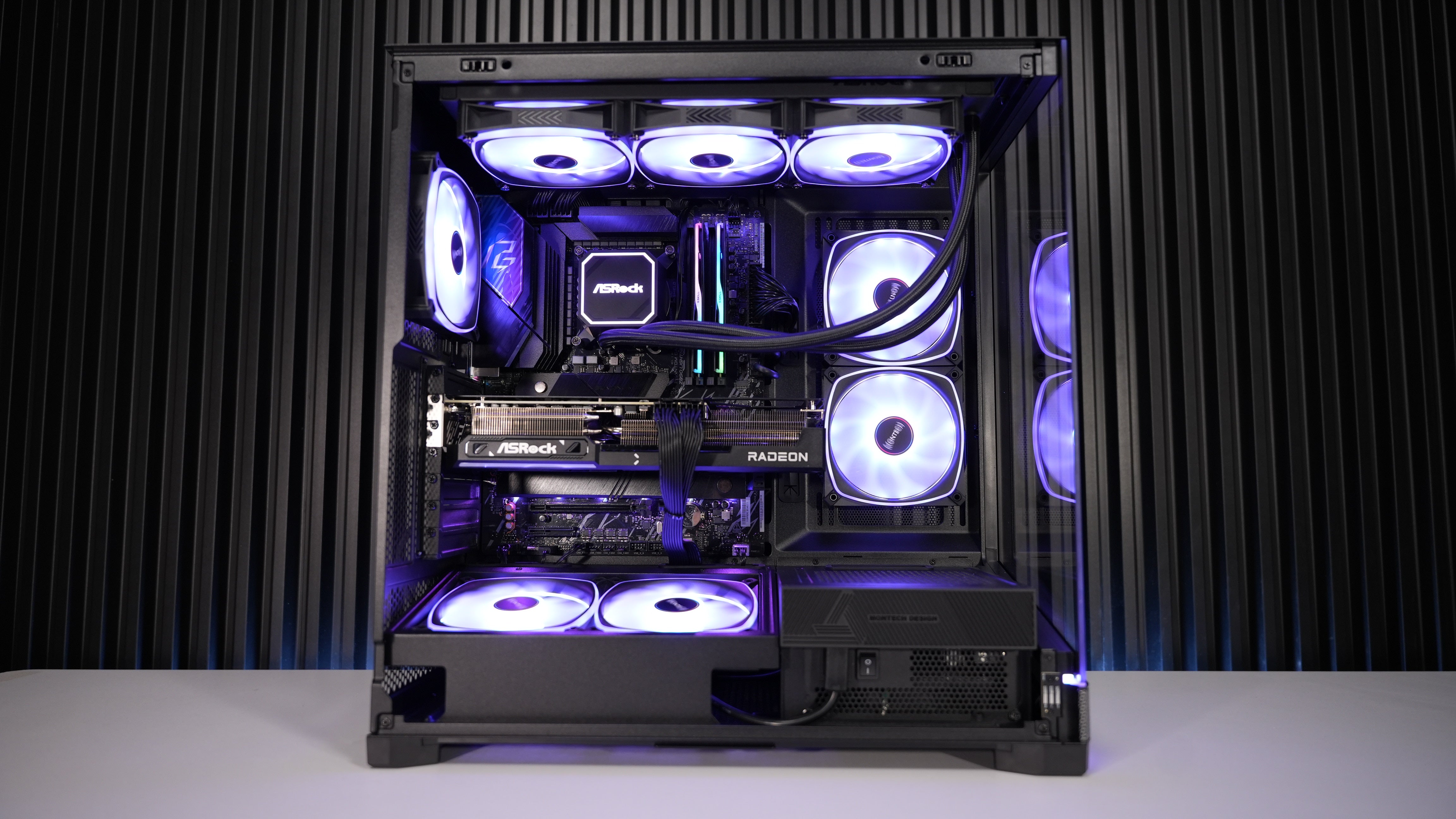Intel Ultra 7 270K Plus + RX 9070XT Gaming PC
