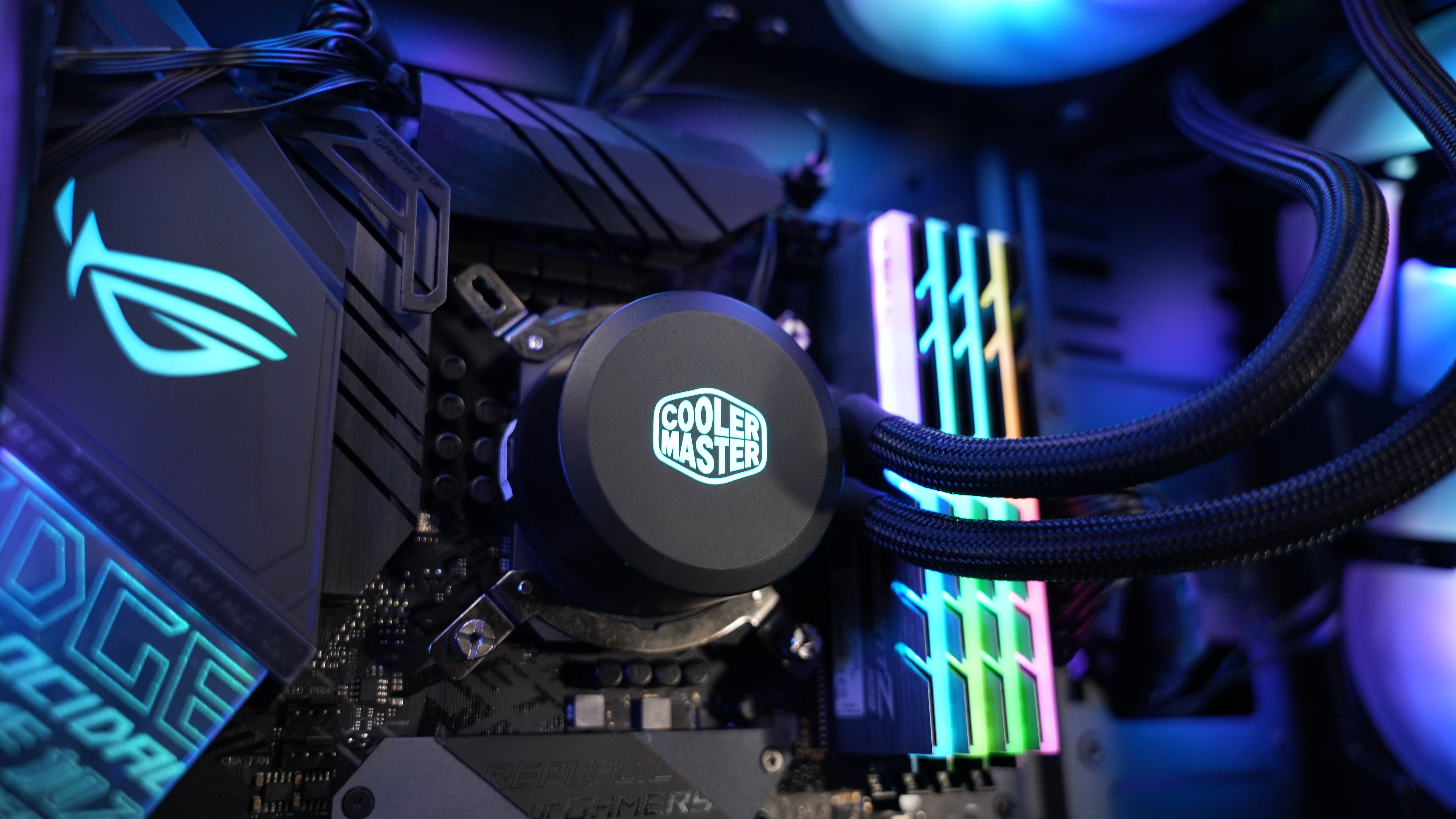 Intel i9 9900K + RTX 3080 Ti Gaming PC