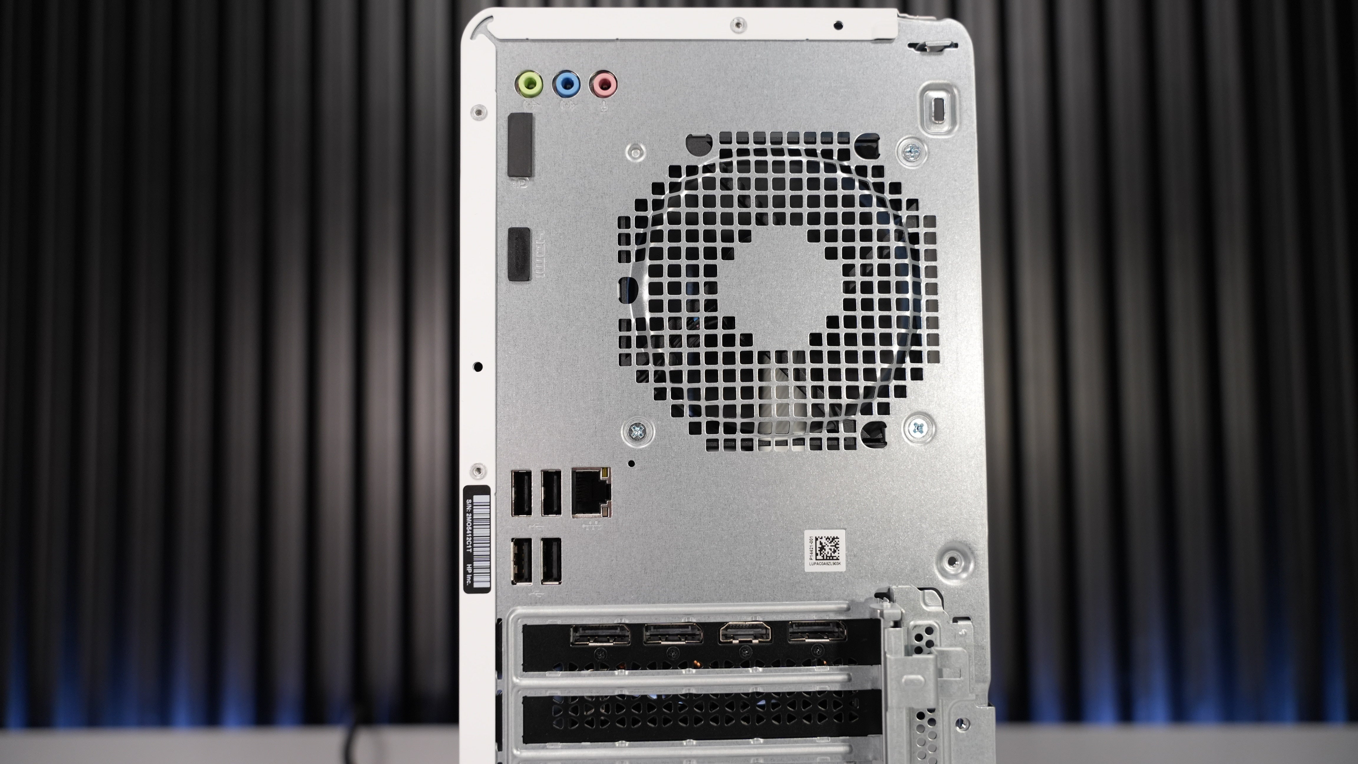 Ryzen 5 8400F + RX 7600 Gaming PC