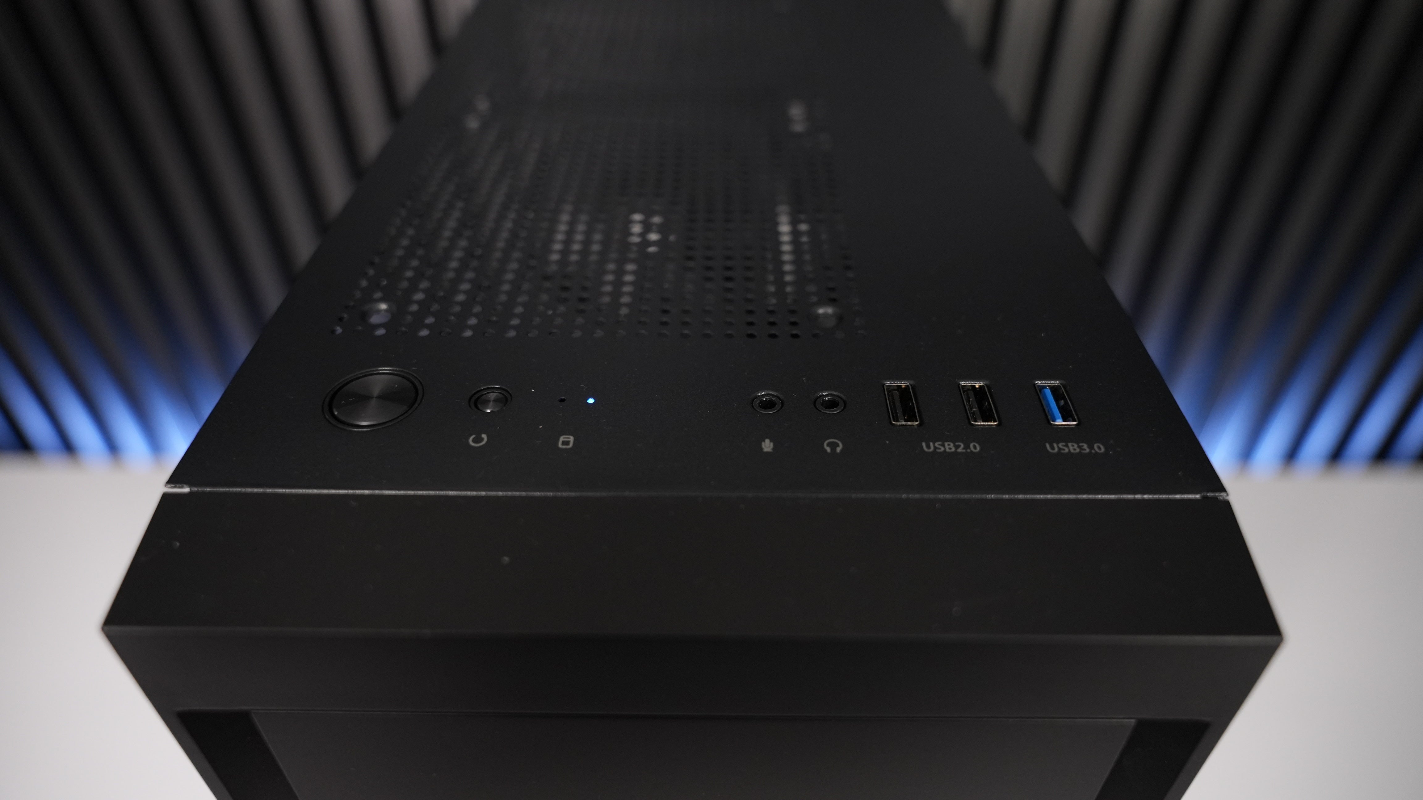 Ryzen 5 5500 + Intel Arc B570 Gaming PC