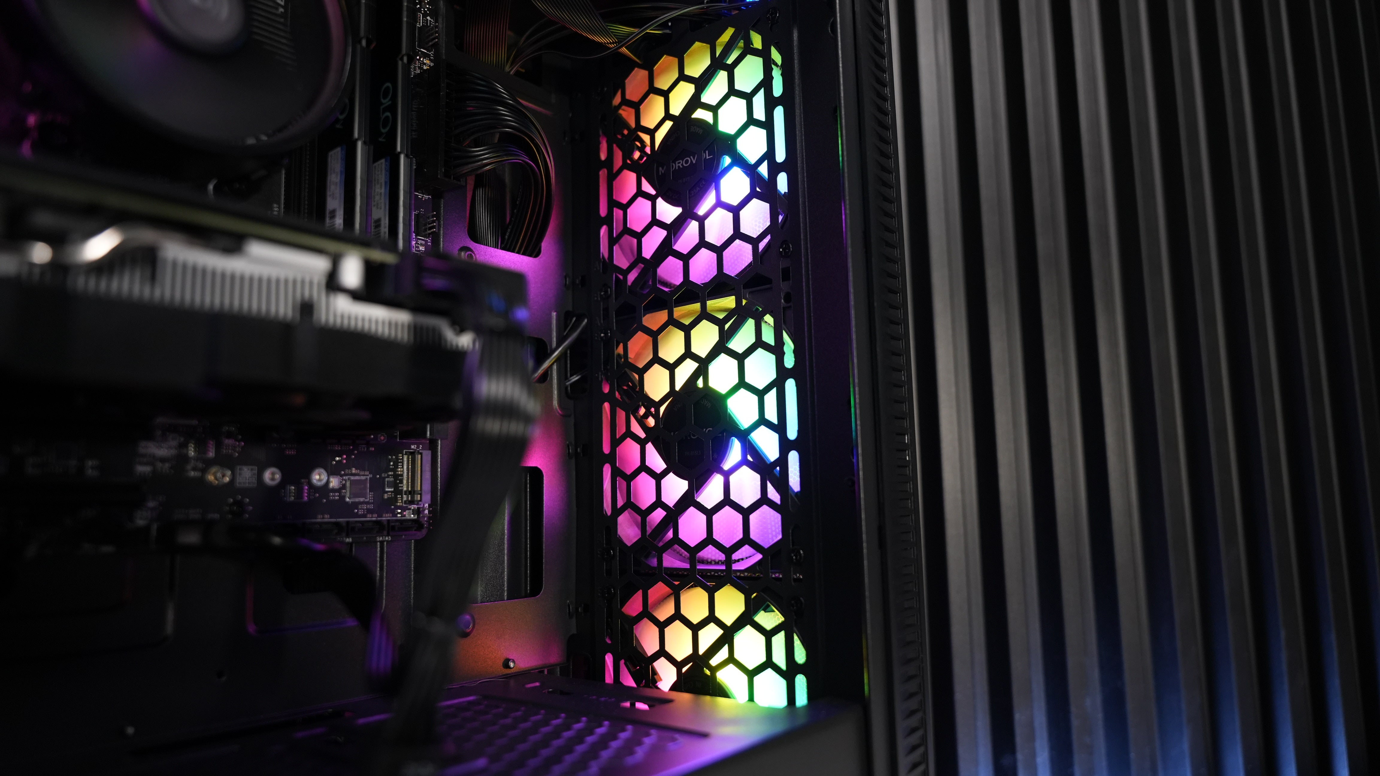 Ryzen 5 5600 + RX 590 Gaming PC