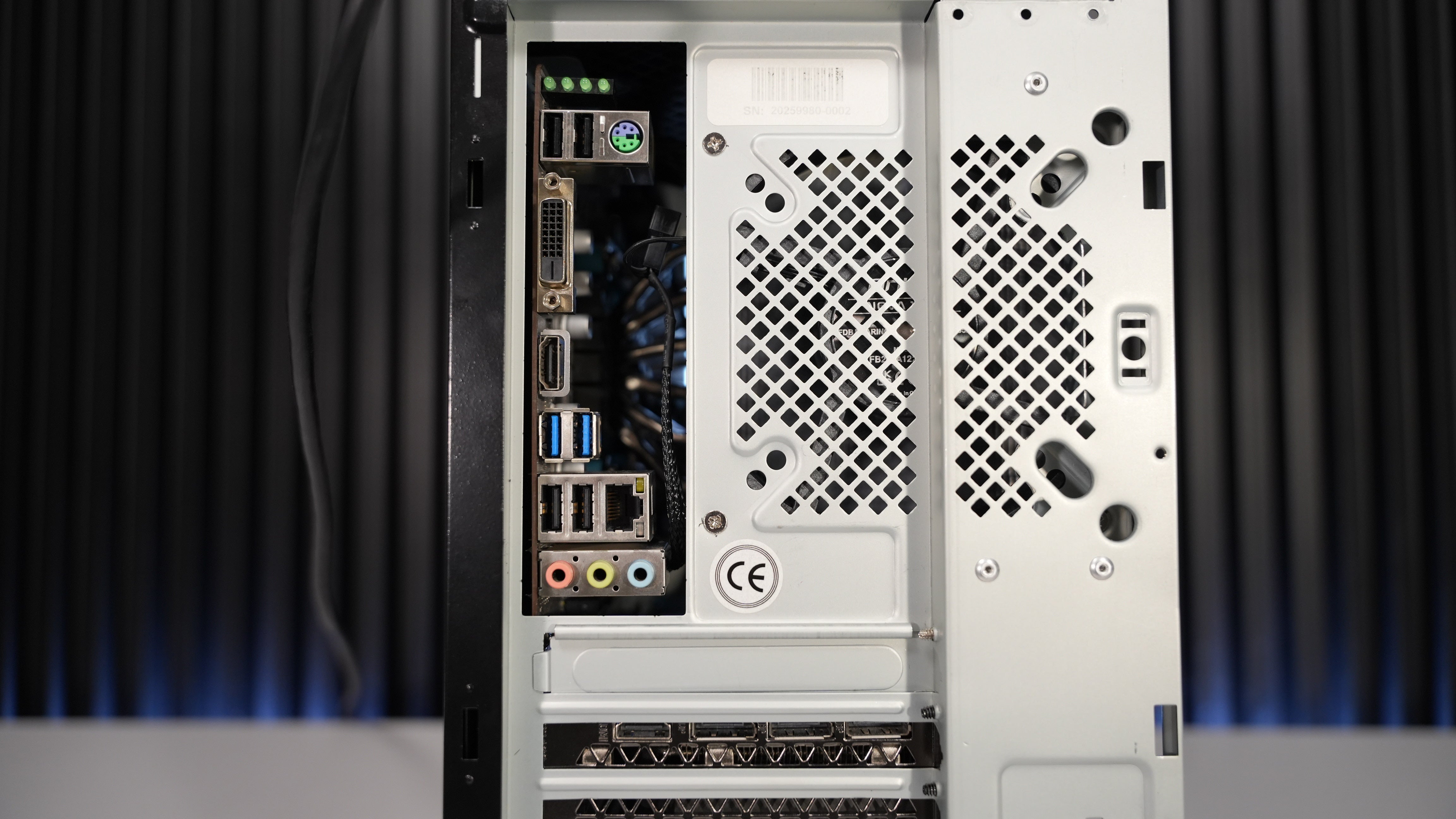 Intel i9 9900K + RTX 3070 Sleeper Gaming PC