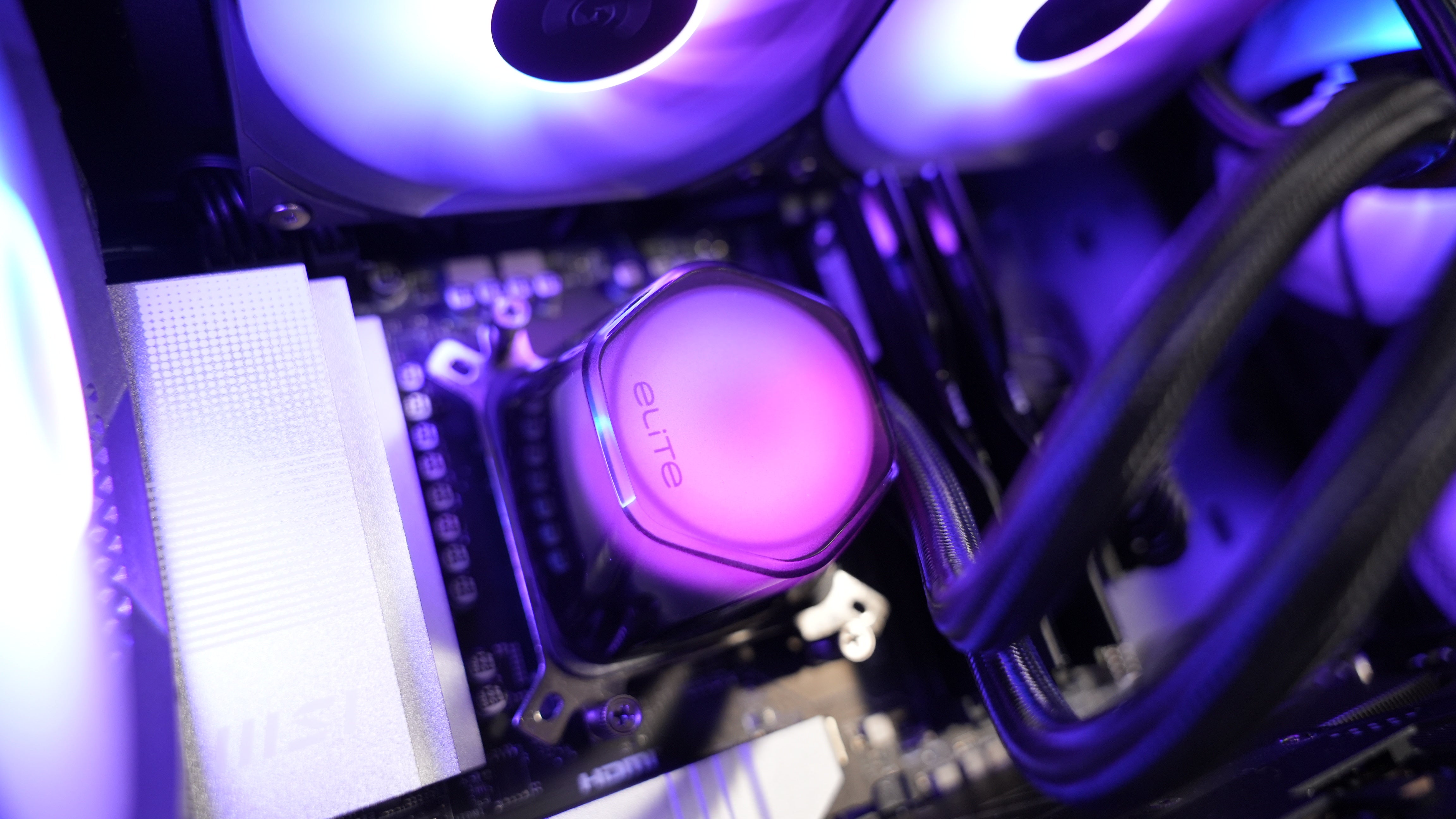 Ryzen 9 7950X + RX 9070 Gaming/Streaming PC
