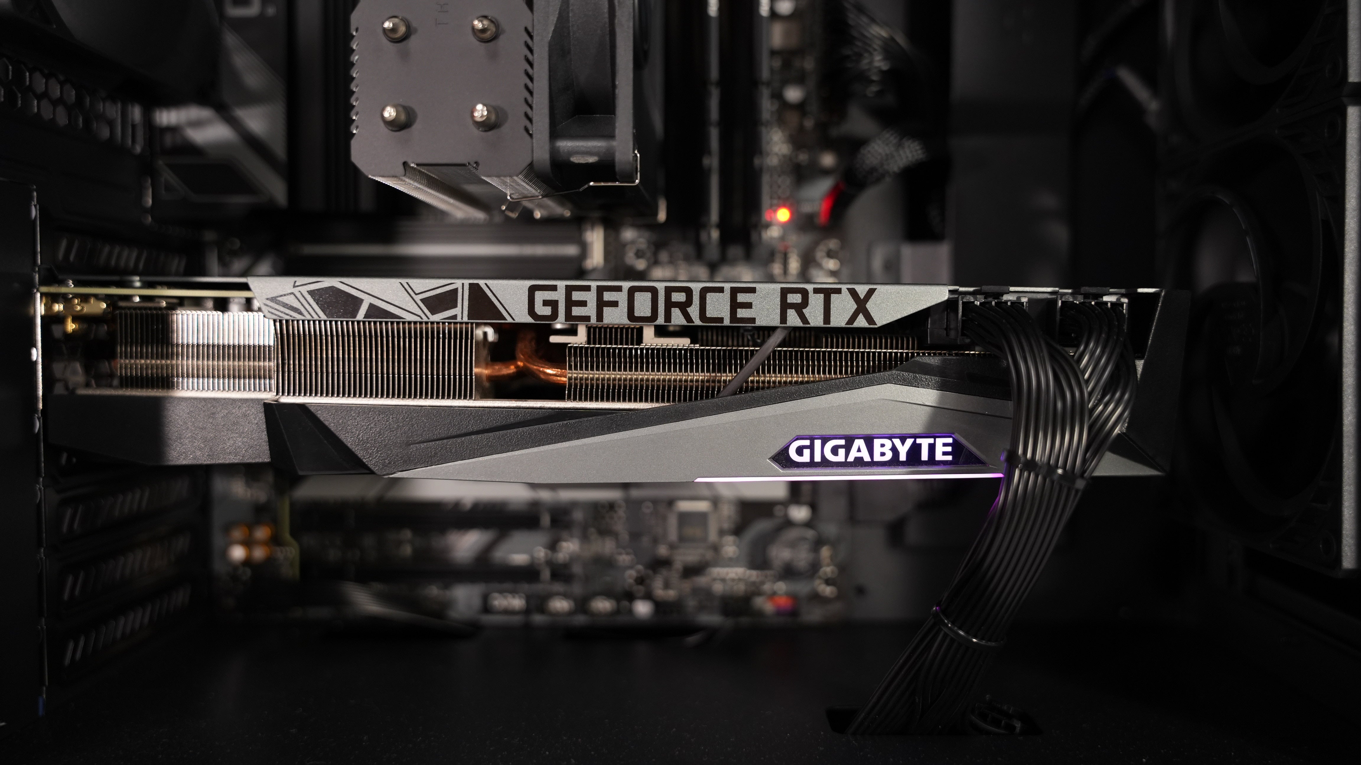 Ryzen 7 7700X + RTX 3080 Ti Gaming PC