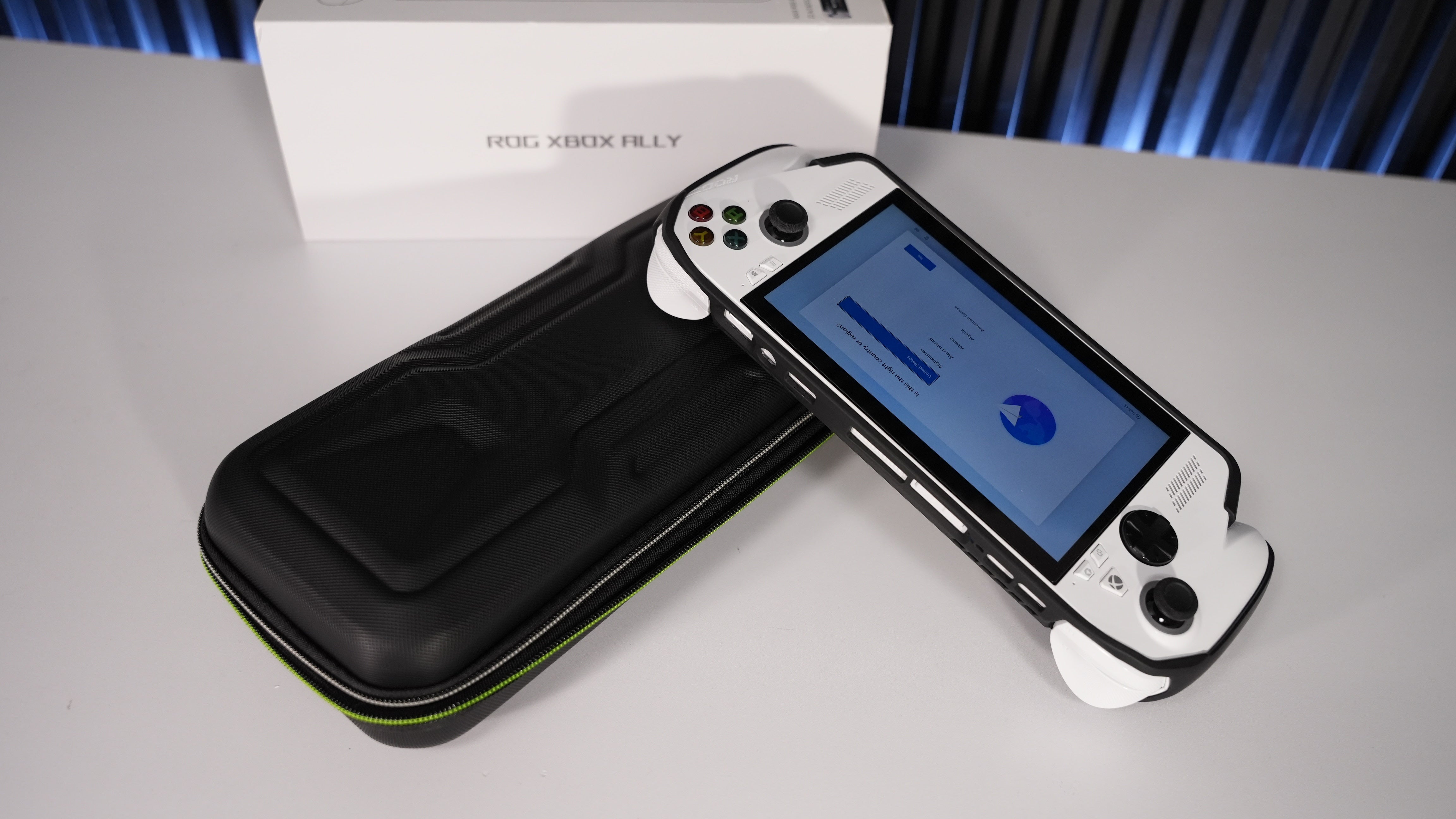 ROG Xbox Ally - Gaming Handheld