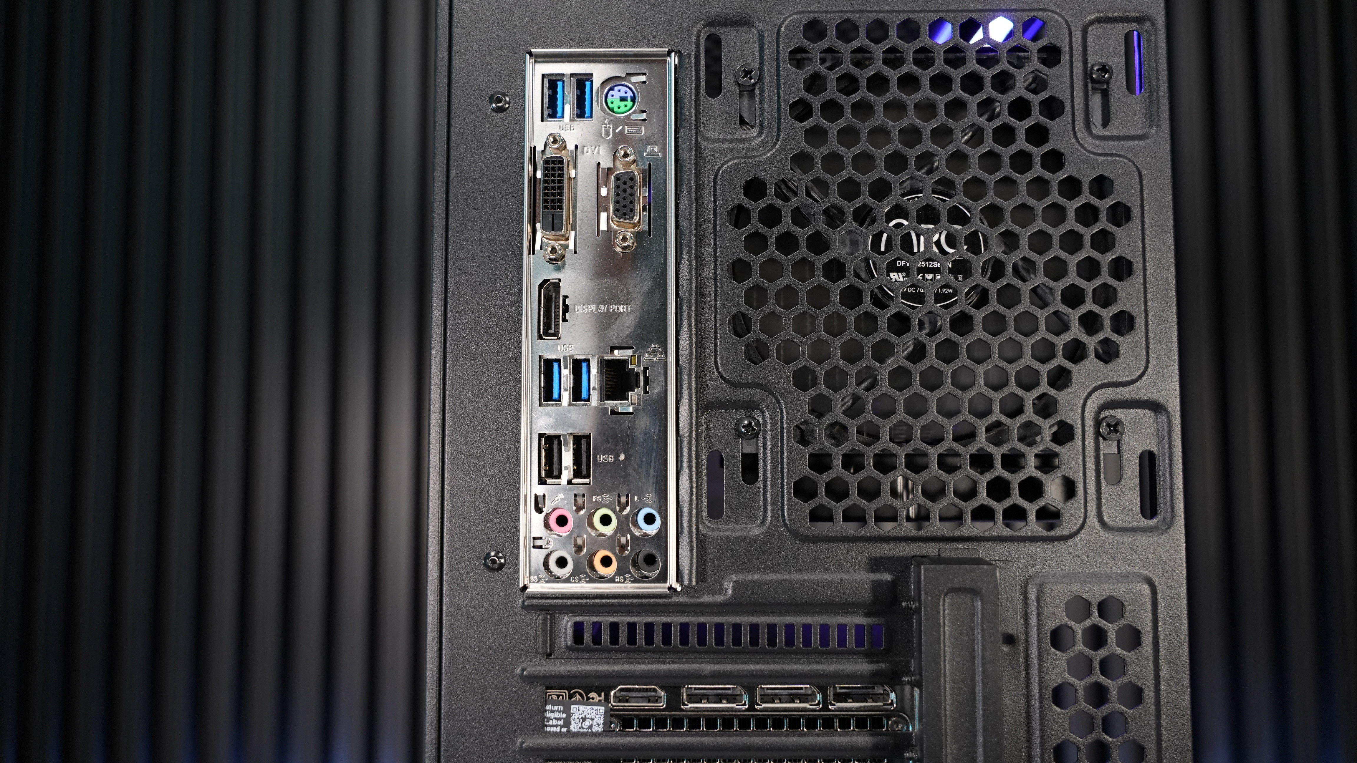 Intel i7 7700K + RTX 3060 Ti Gaming PC