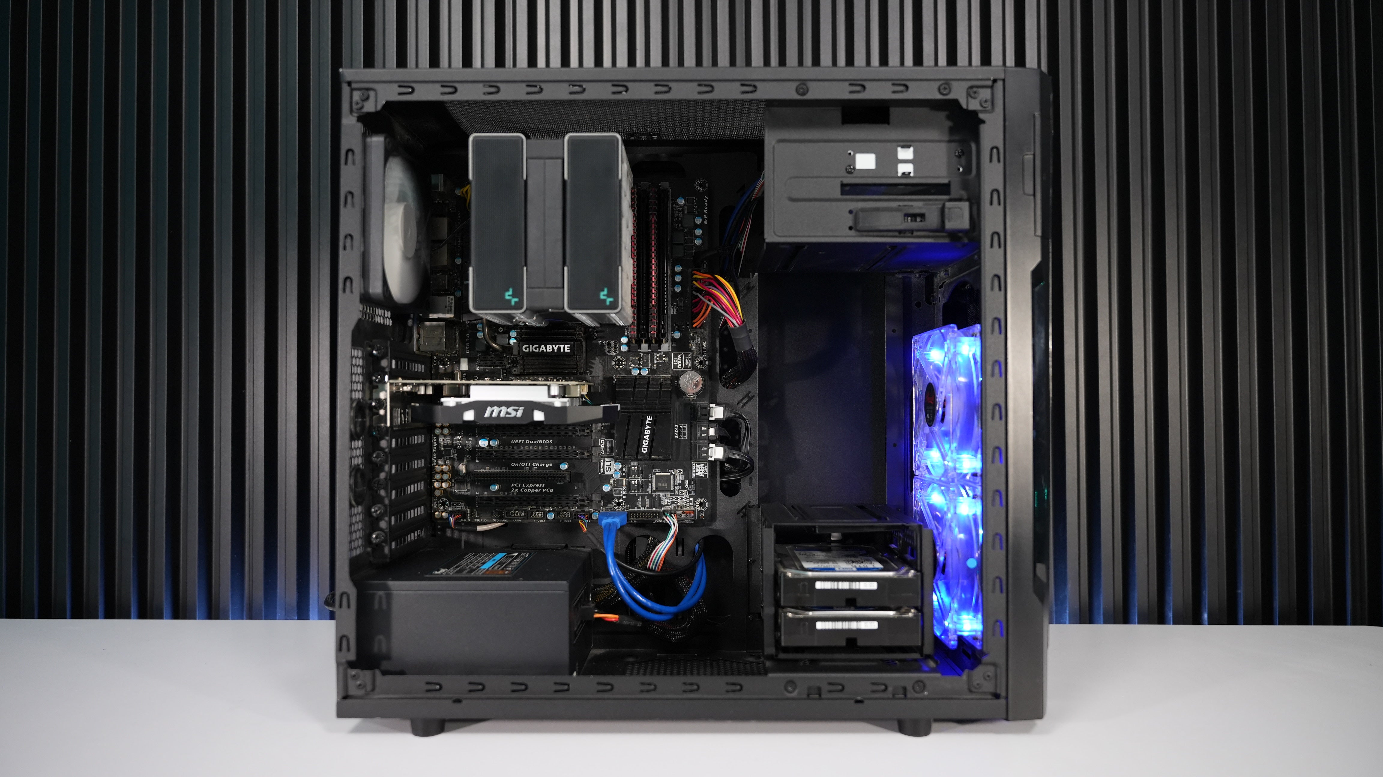 AMD FX 9370 + RX 470 Budget PC