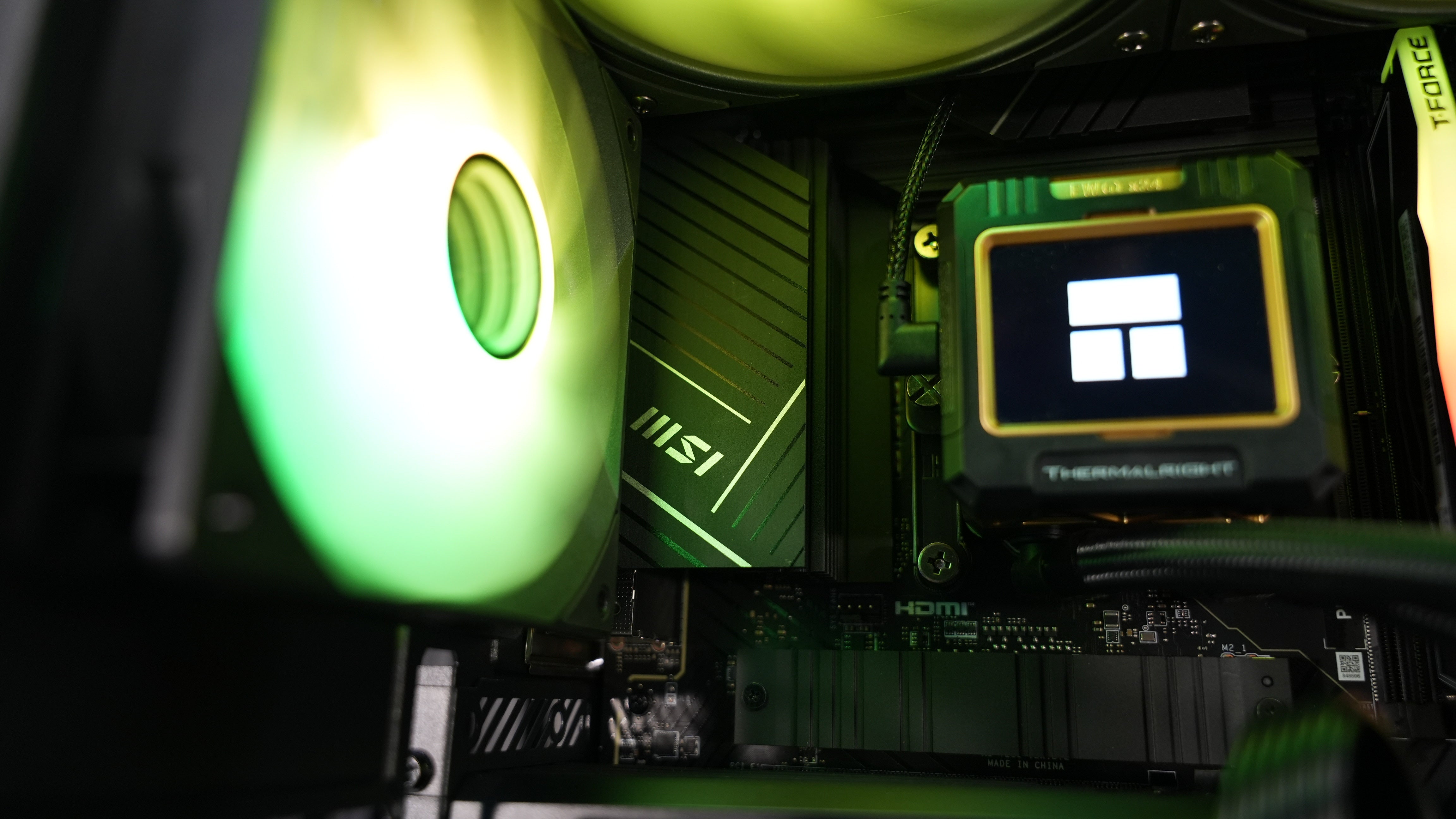 Intel i7 14700KF + RTX 5070 Gaming/Streaming PC