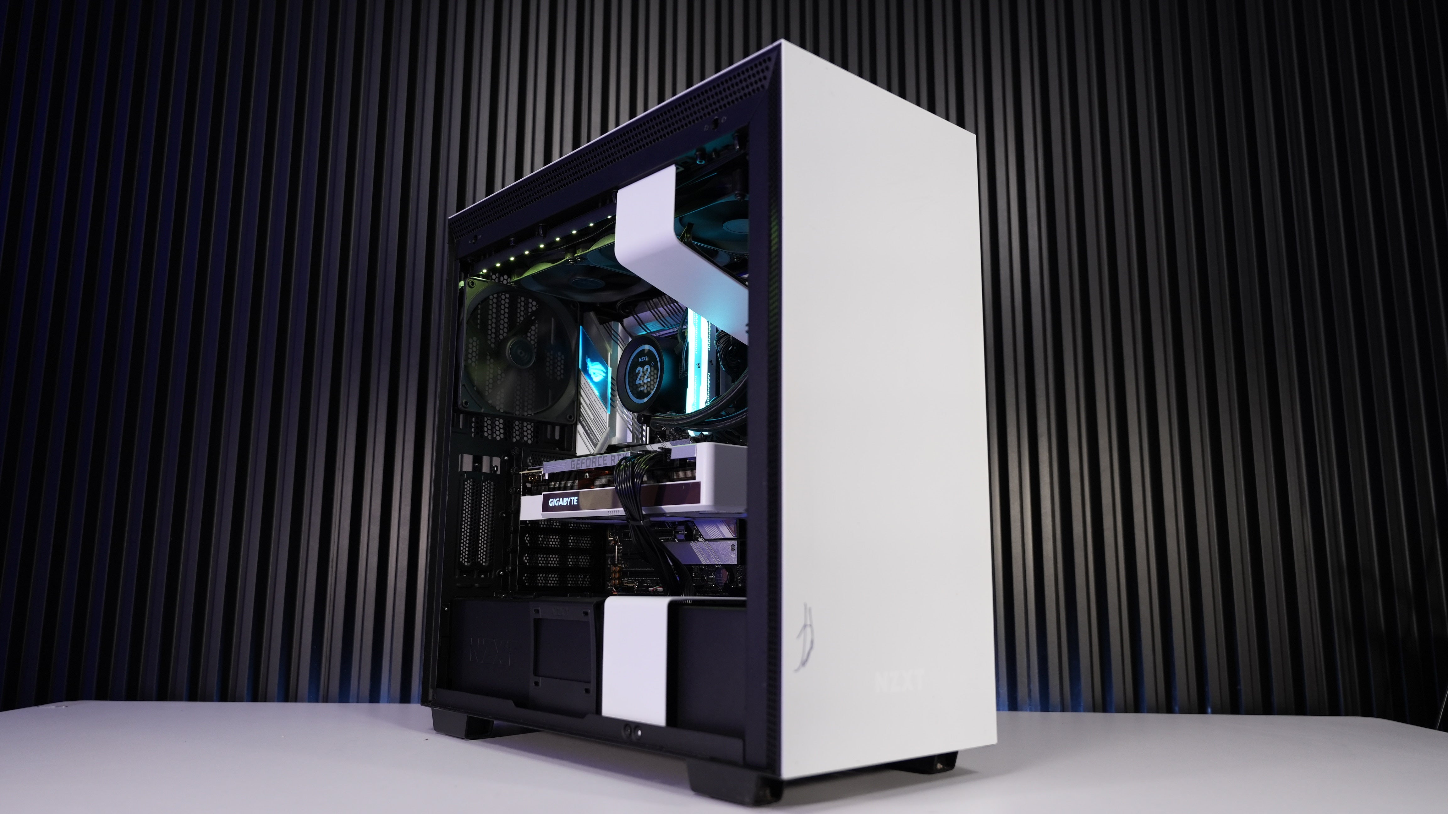Intel i7 10700K + RTX 3070 Ti Gaming PC