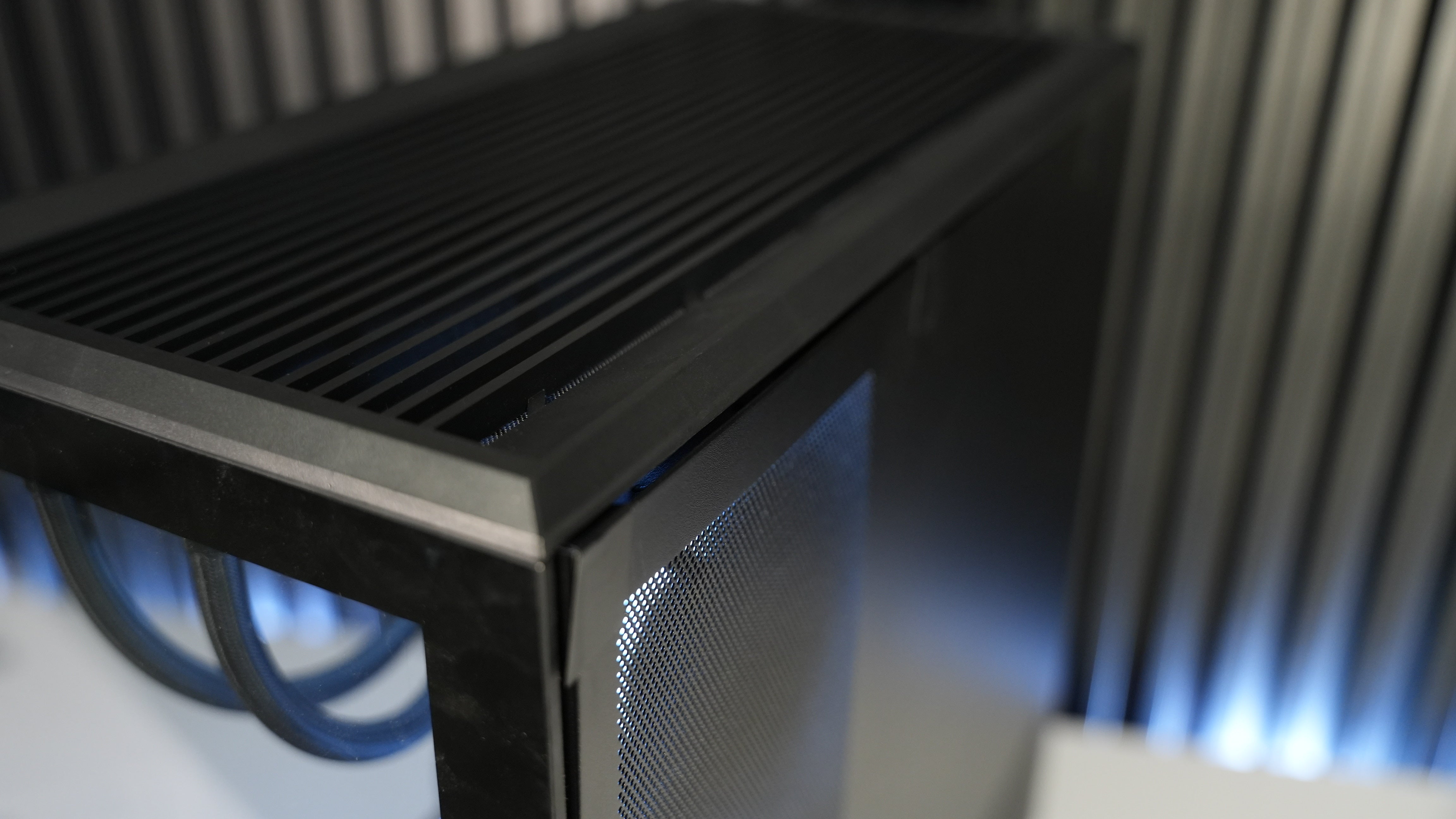 Ryzen 5 2600X + RX 580 Budget Gaming PC