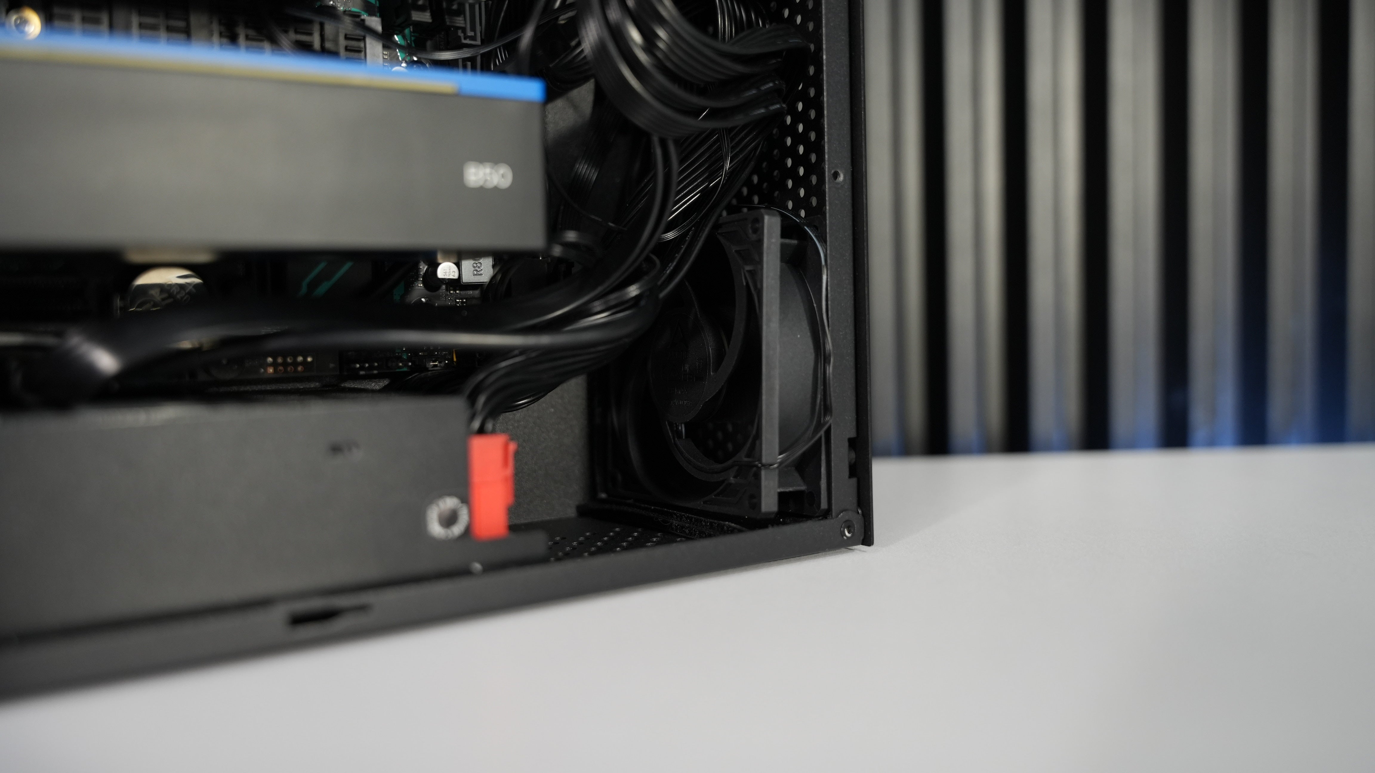 Intel i7 6800K + Intel Arc B50 Workstation PC