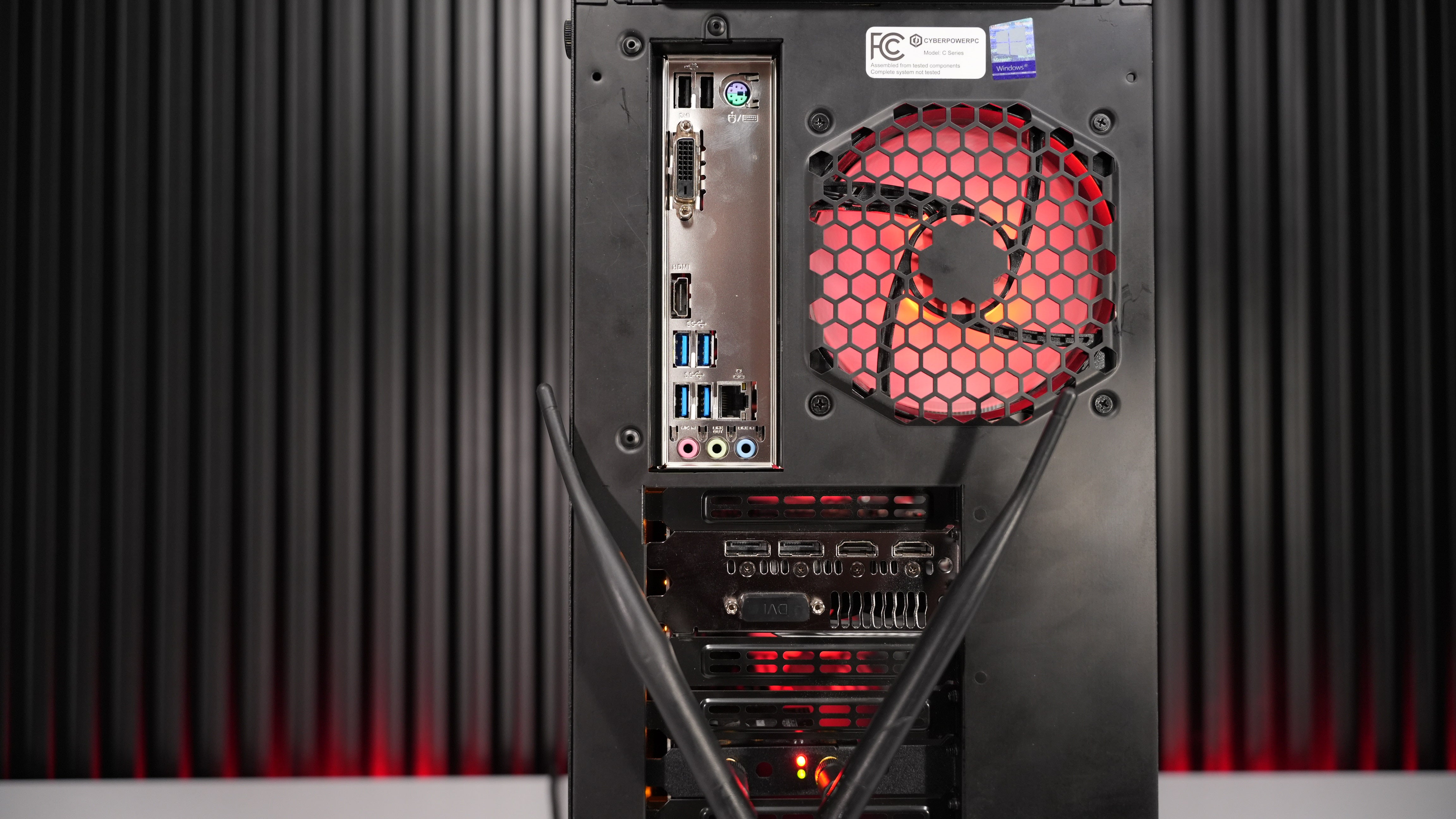 Intel i5 8600K + GTX 1060 3GB Budget Gaming PC
