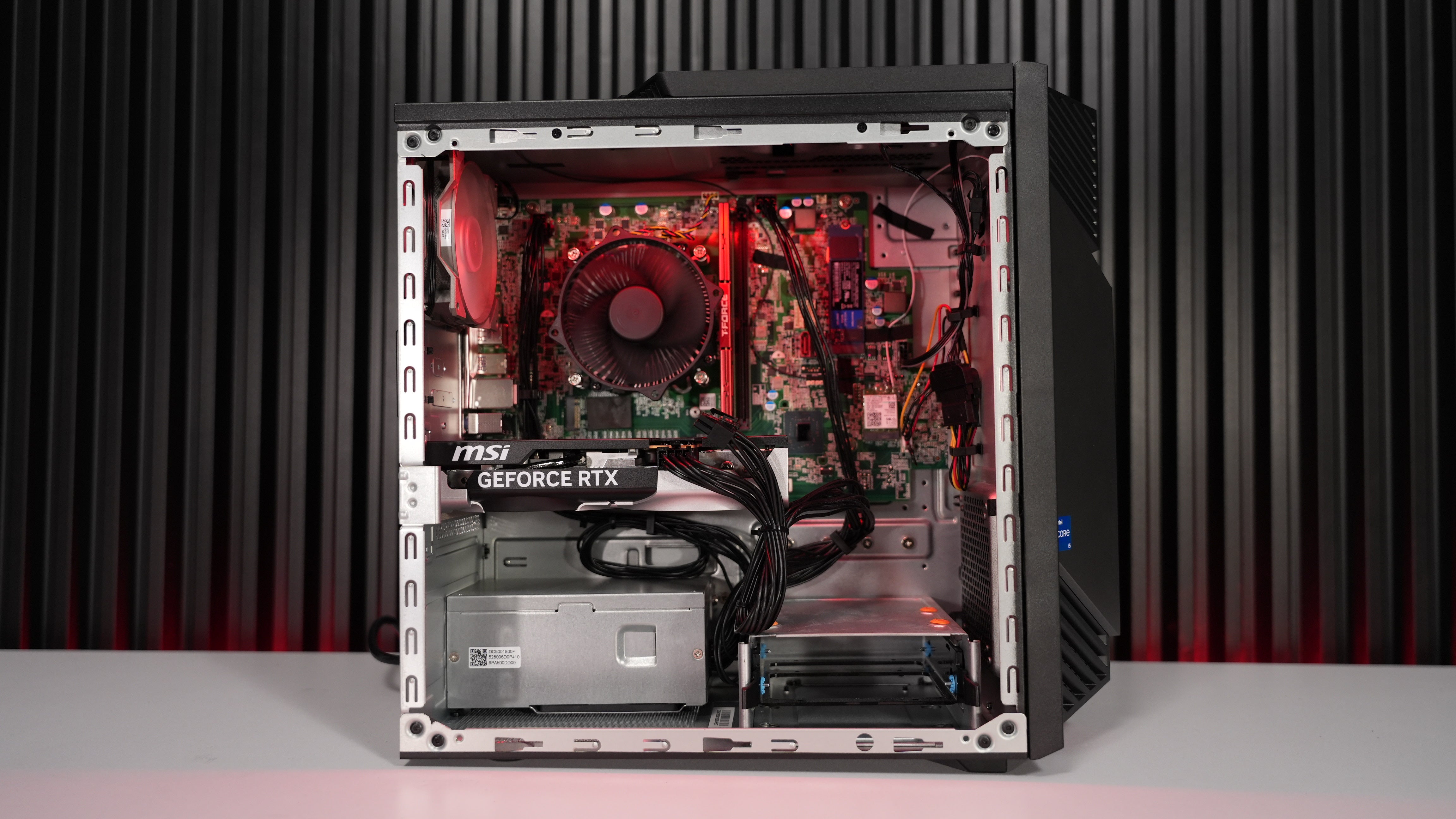Intel i5 14400F + RTX 5060 Gaming PC