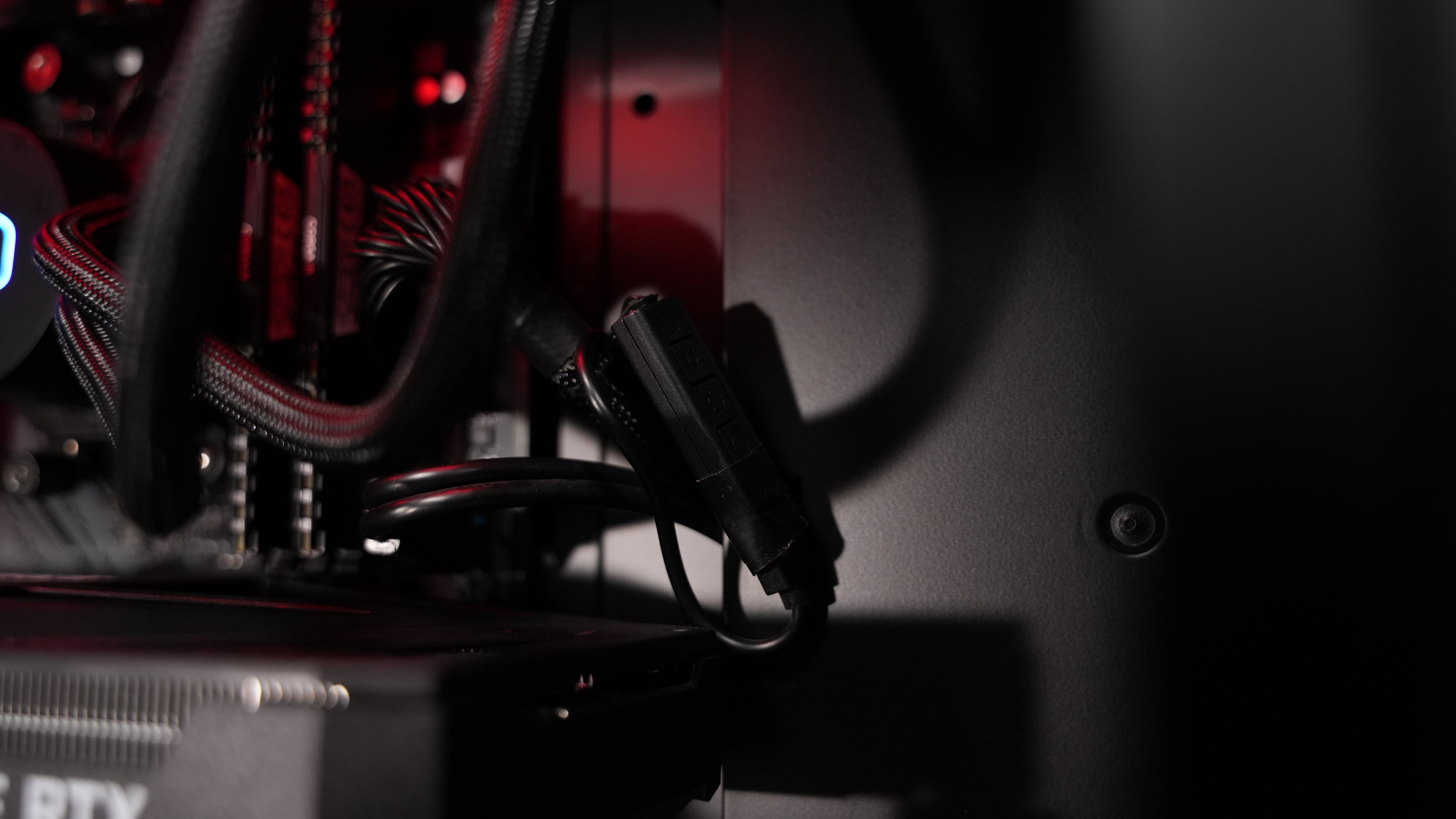 Ryzen 7 3700X + RTX 3060 Ti Gaming PC