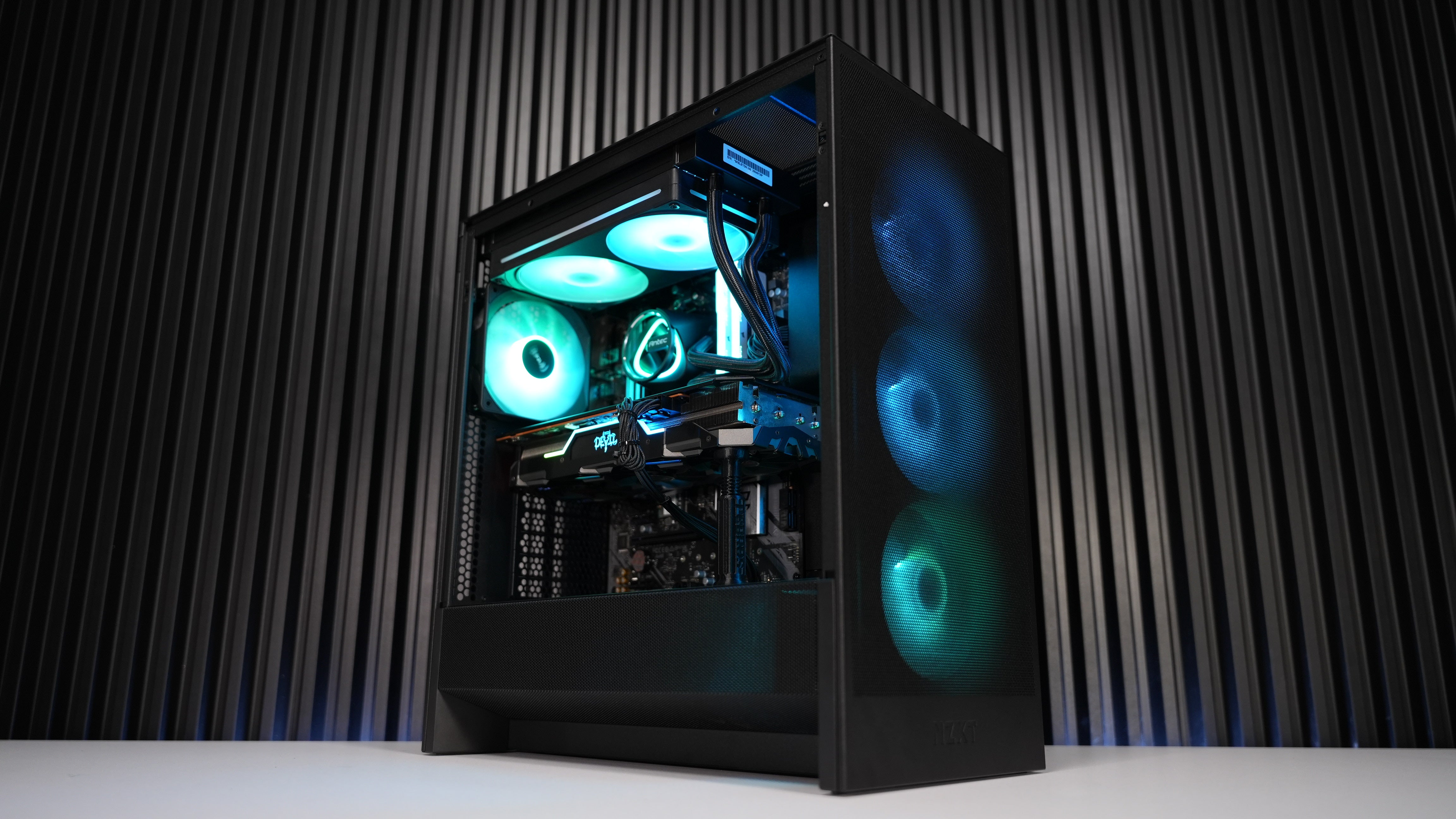 Ryzen 7 5800XT + RX 5700XT Gaming PC