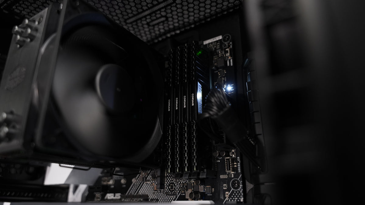 Intel i9 9900K + RTX 2060 Super Gaming PC