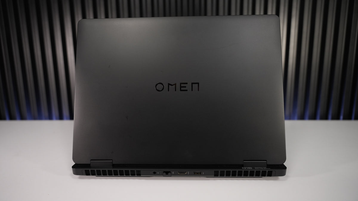 Intel Ultra 7 255H + RTX 5060 Gaming Laptop