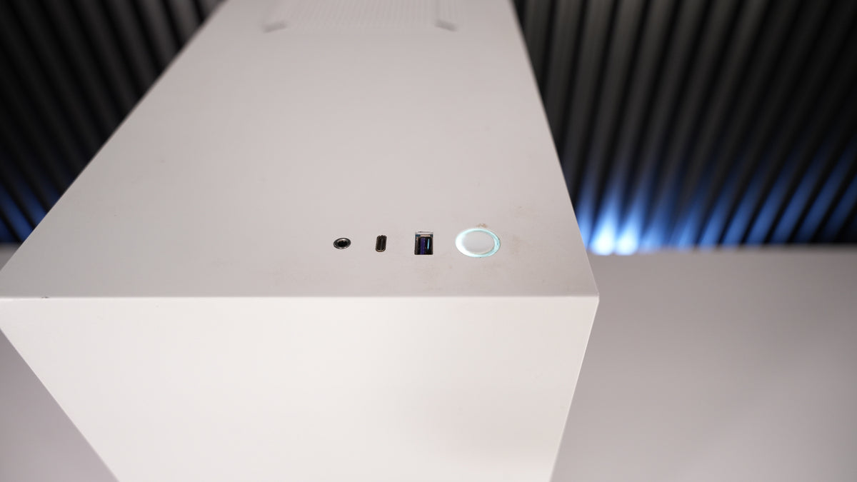 Intel i9 9900K + RTX 2070 Super Gaming PC