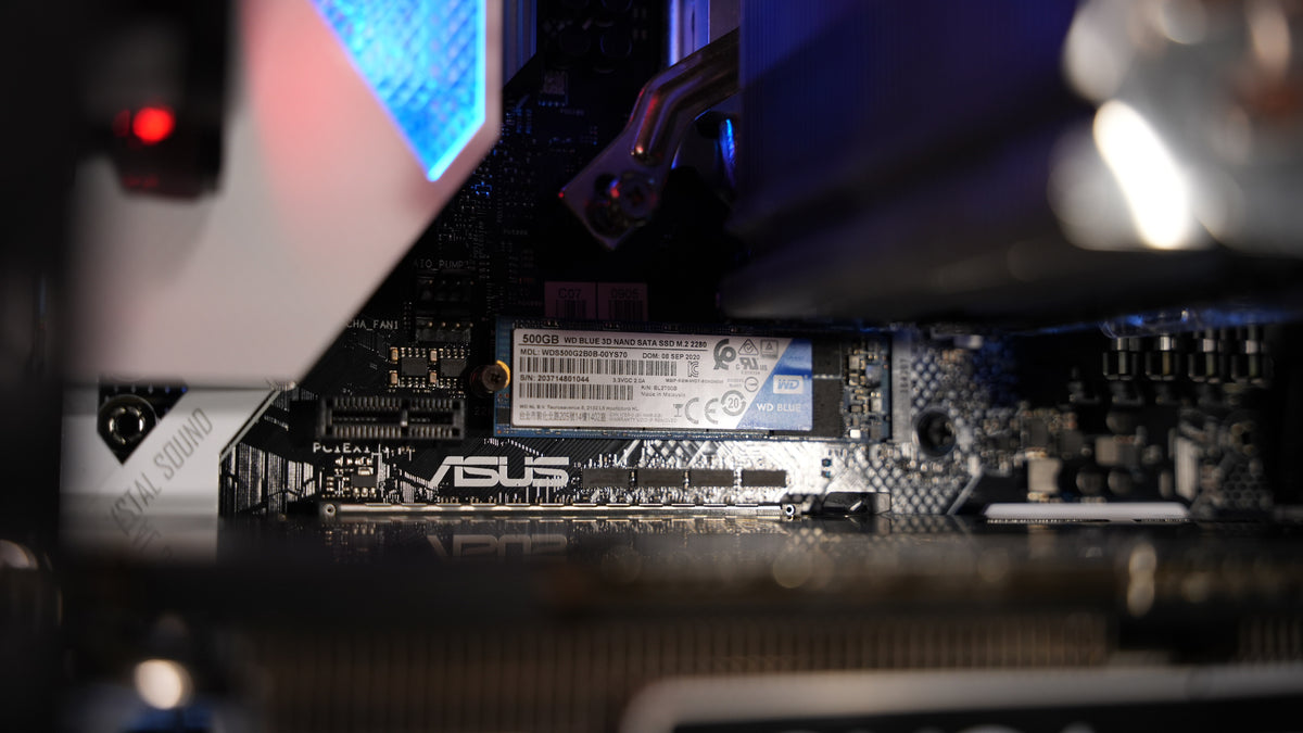 Intel i7 9700F + GTX 1080 Gaming PC