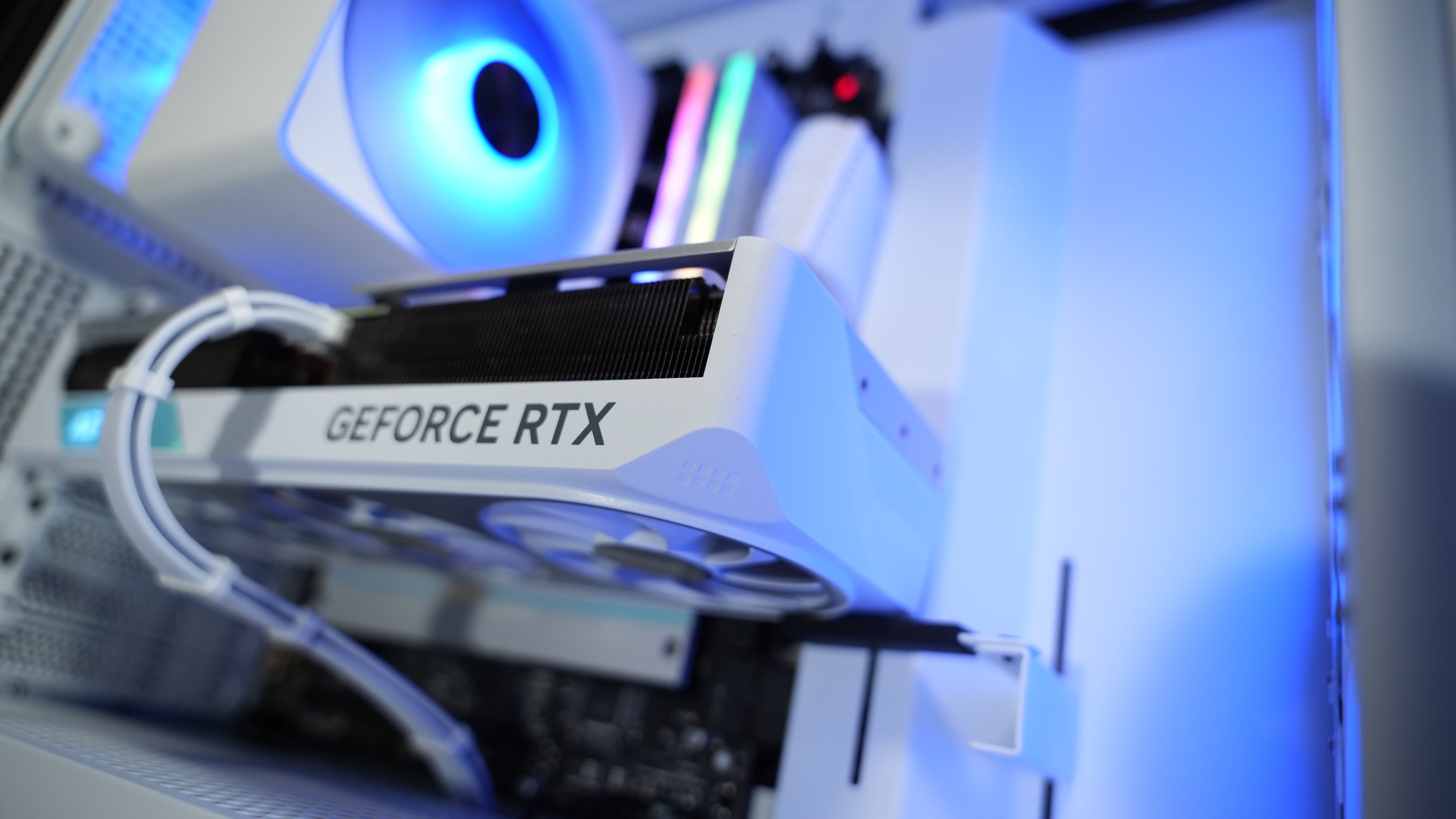 Ryzen 5 7600X + RTX 4070 Super Gaming/Streaming PC (Ready To Ship)