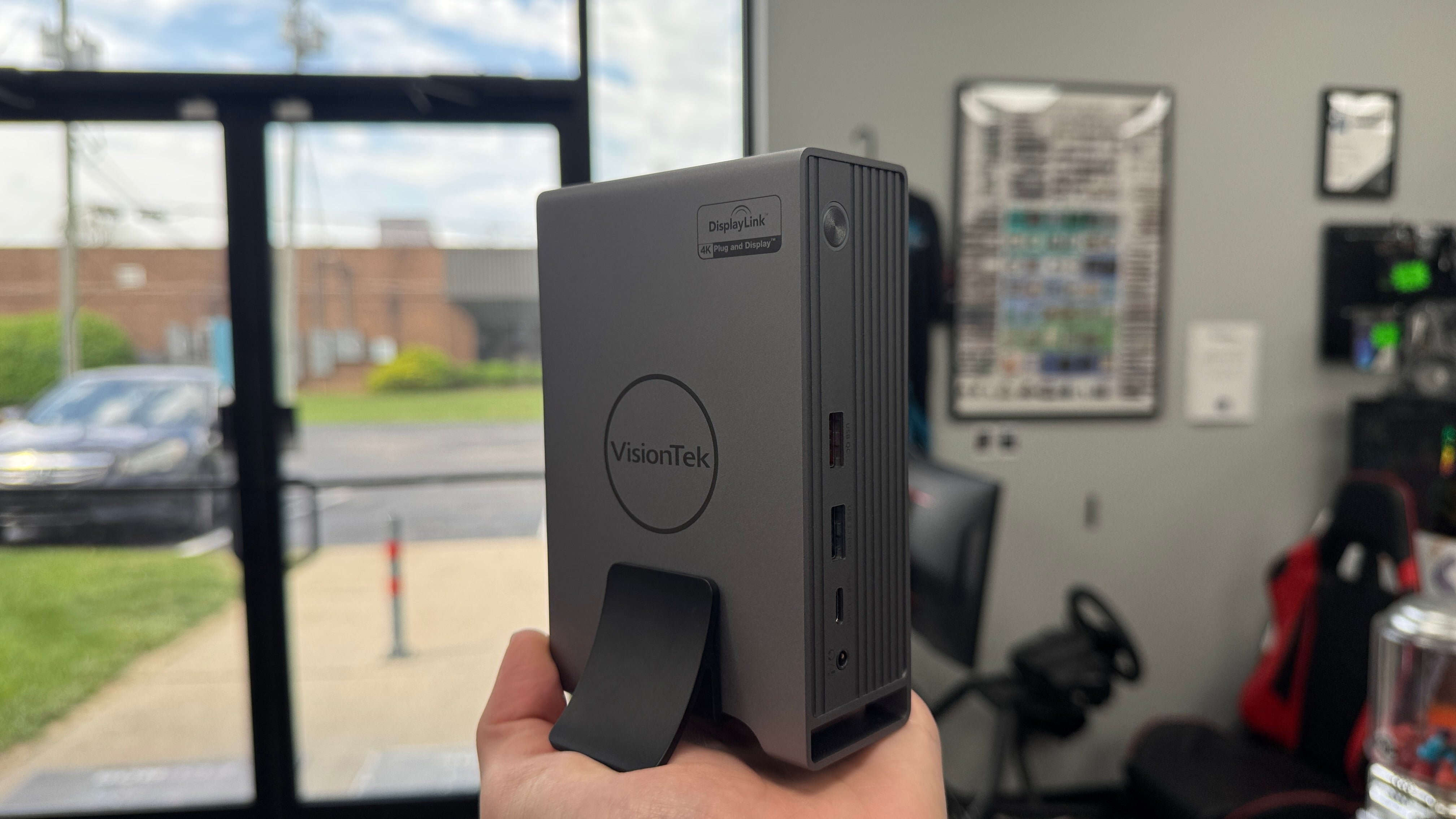 VisionTek VT7100 Triple Display Docking Station