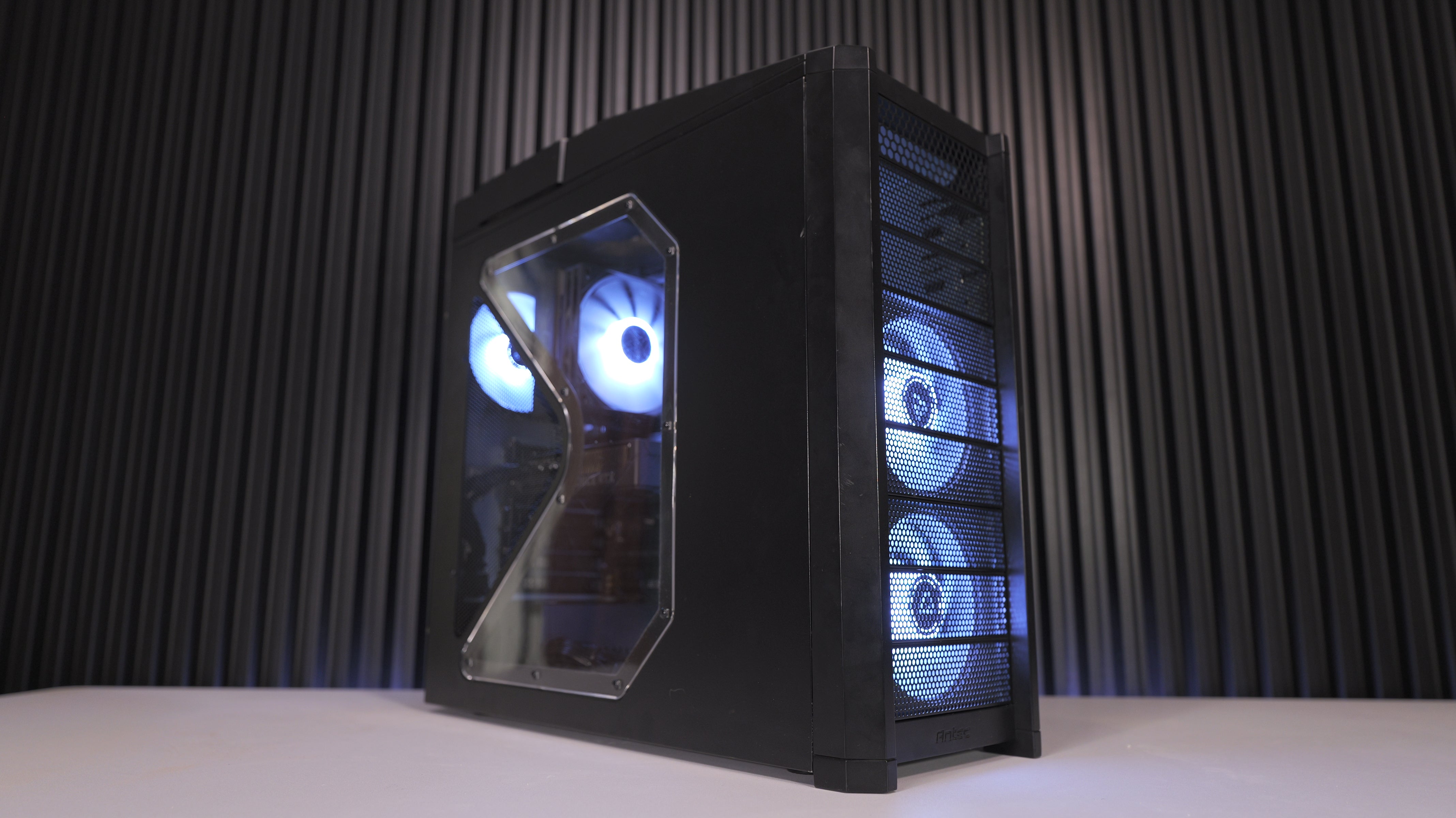 Ryzen 5 7600X + RTX 5060Ti Gaming PC