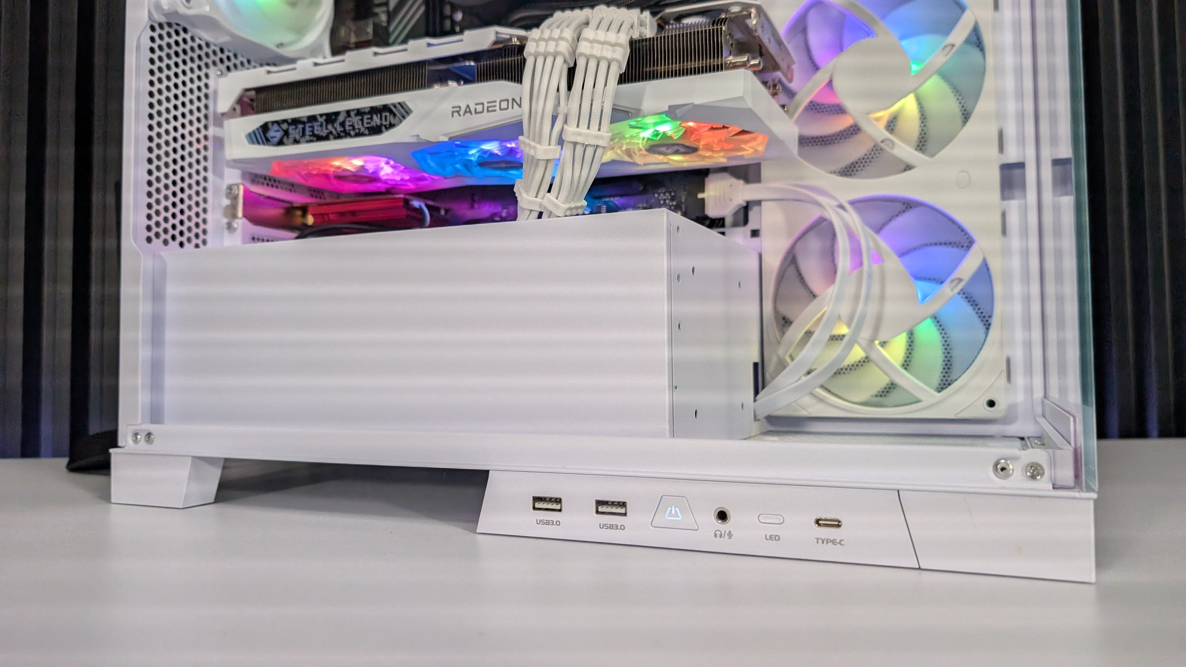Ryzen 5 7600 + RX 7800 XT Gaming/Streaming PC
