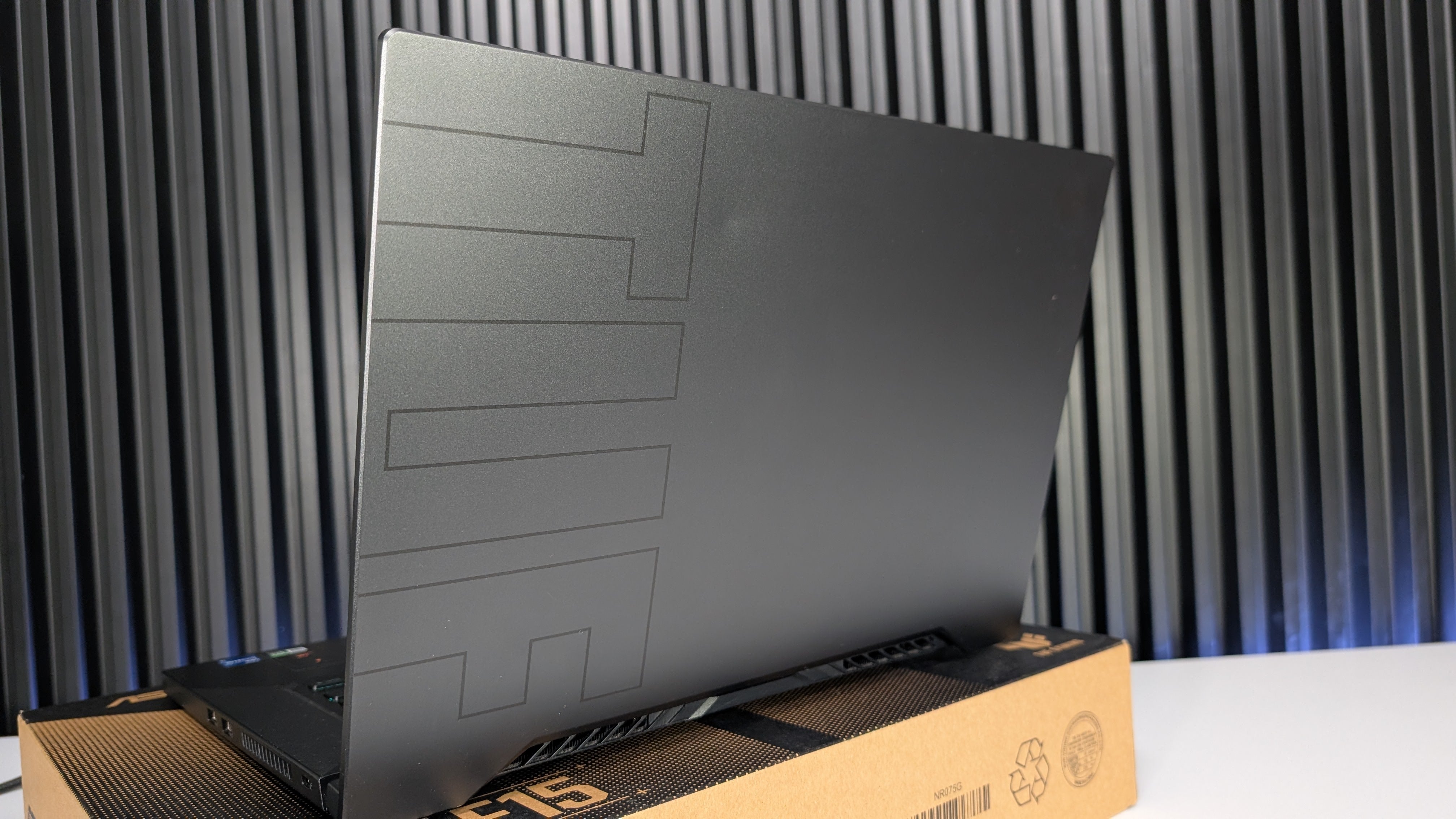 Asus TUF F15 Intel i7 11370H + RTX 3070