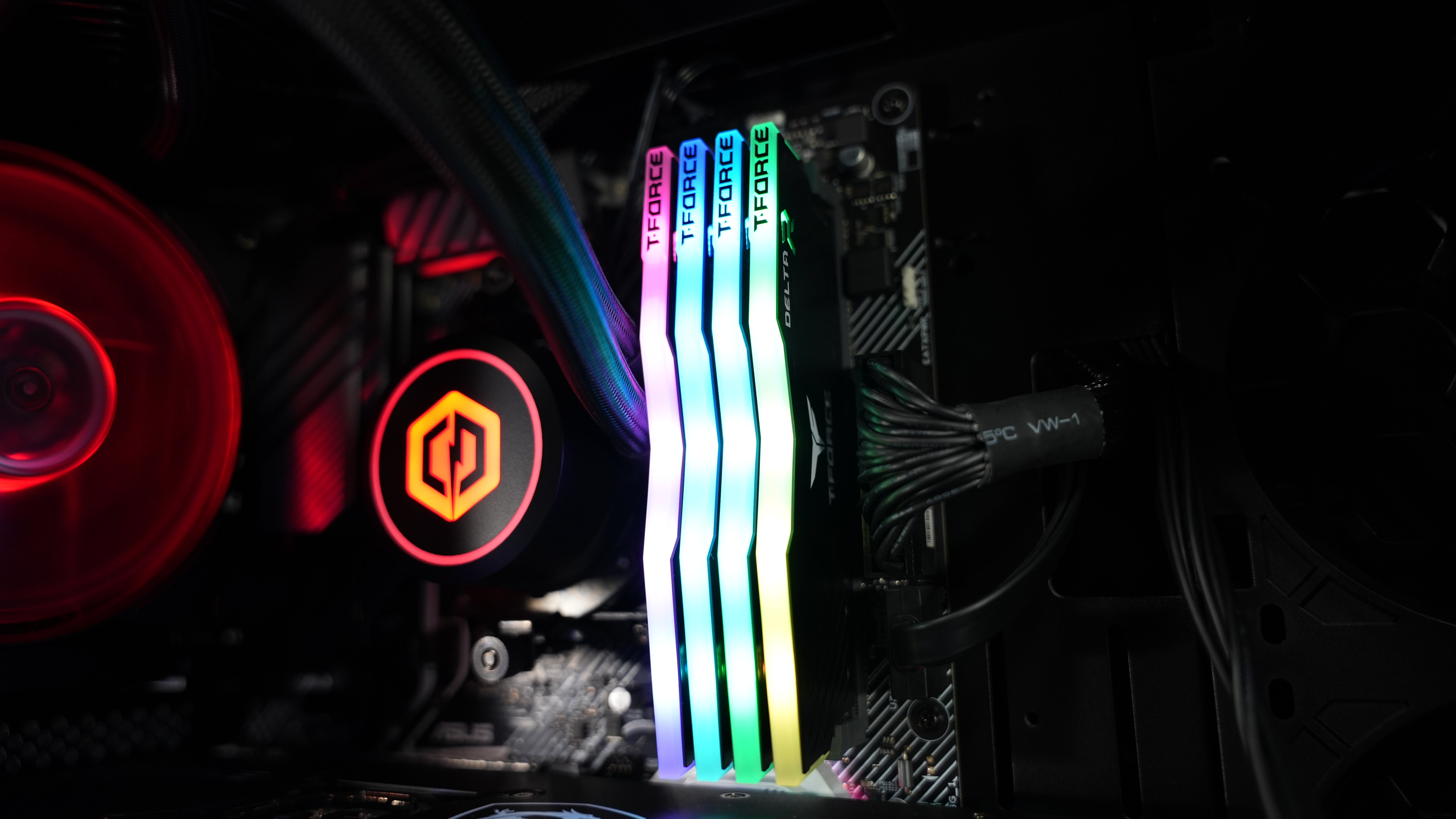 Ryzen 7 3700X + RTX 3070 Gaming/Streaming PC (Ready To Ship)