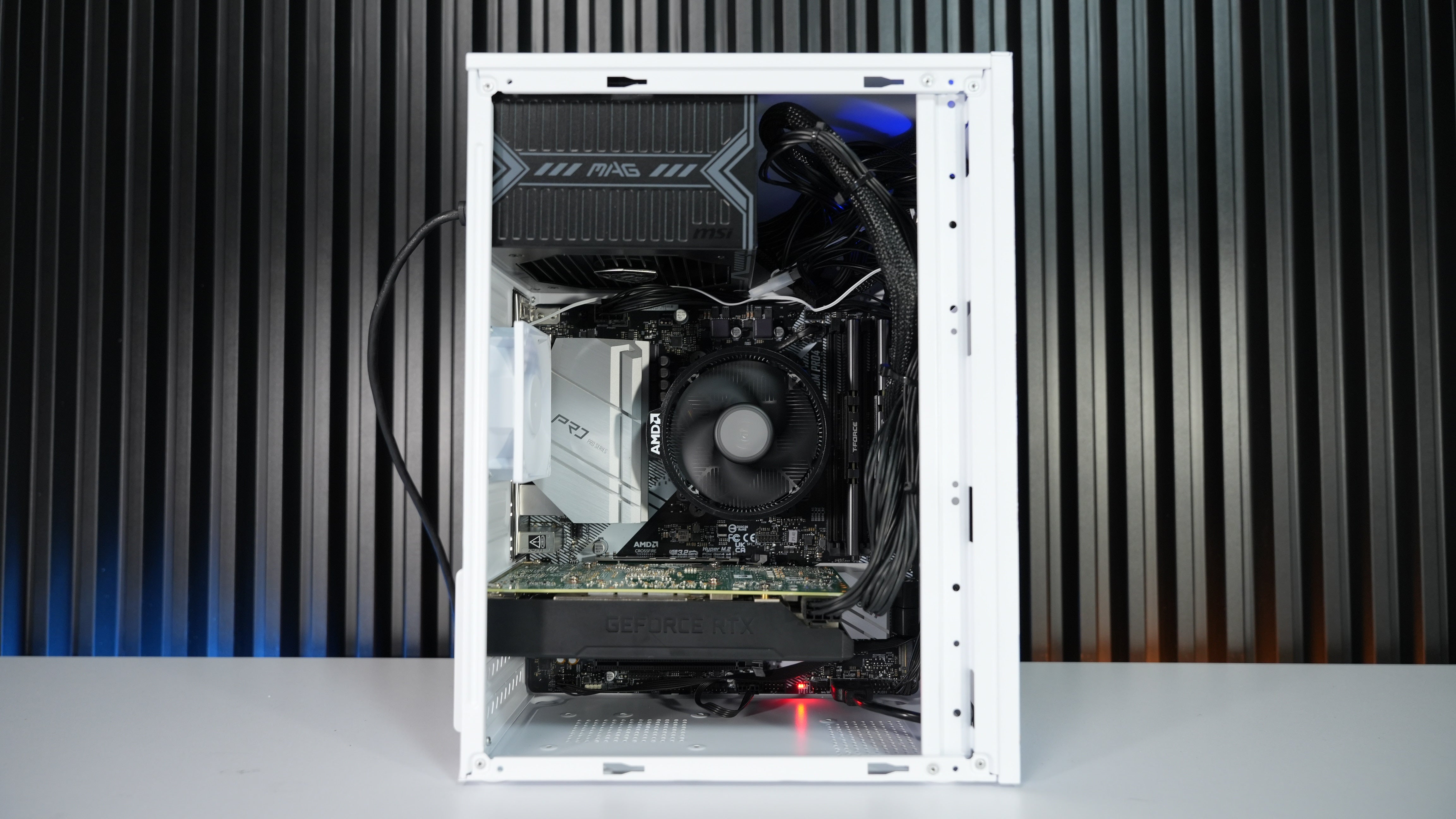 Ryzen 5 3600 + RTX 2060 Gaming PC